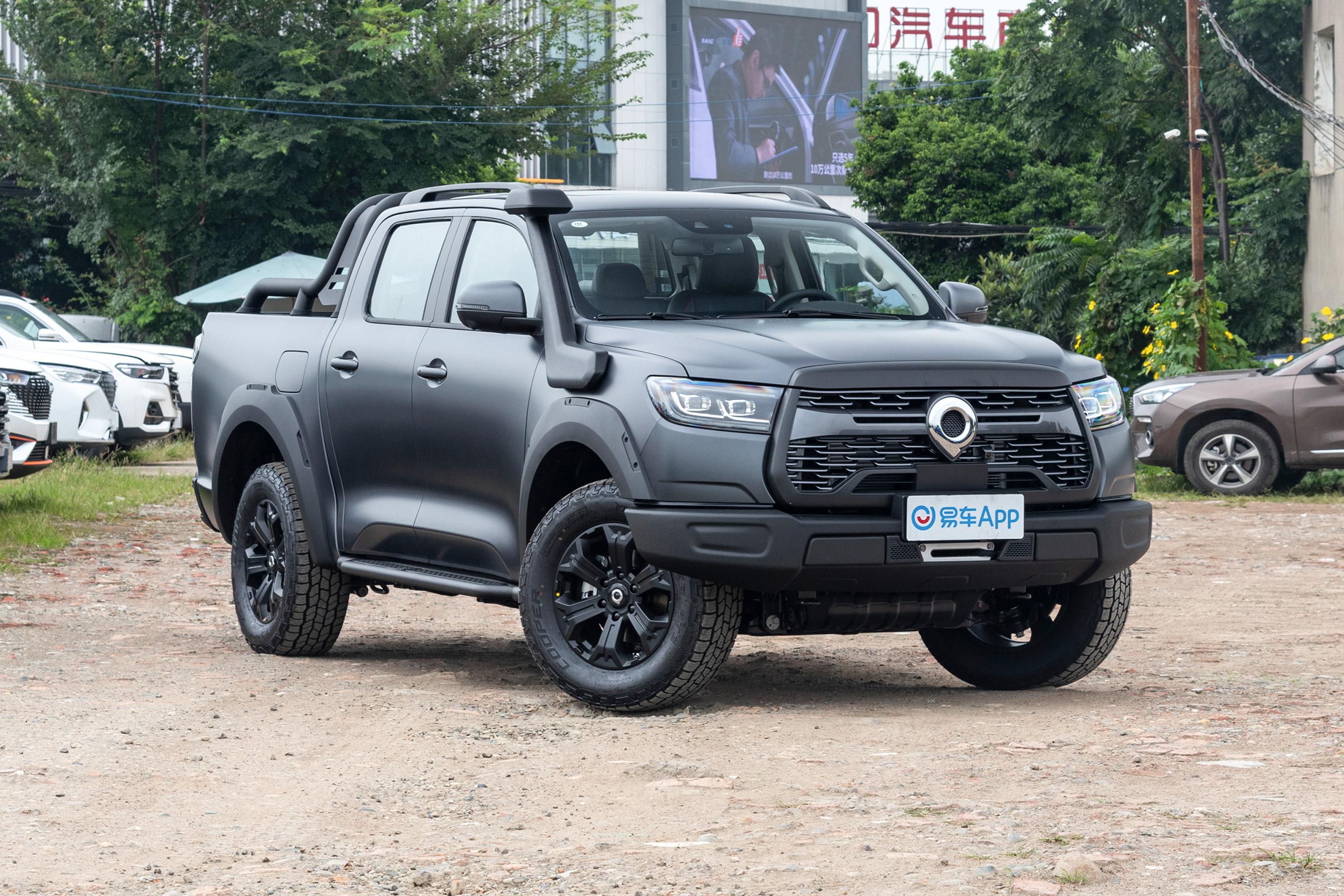 2021款 炮 越野炮 2.0t 自动四驱珠峰版 汽油外观