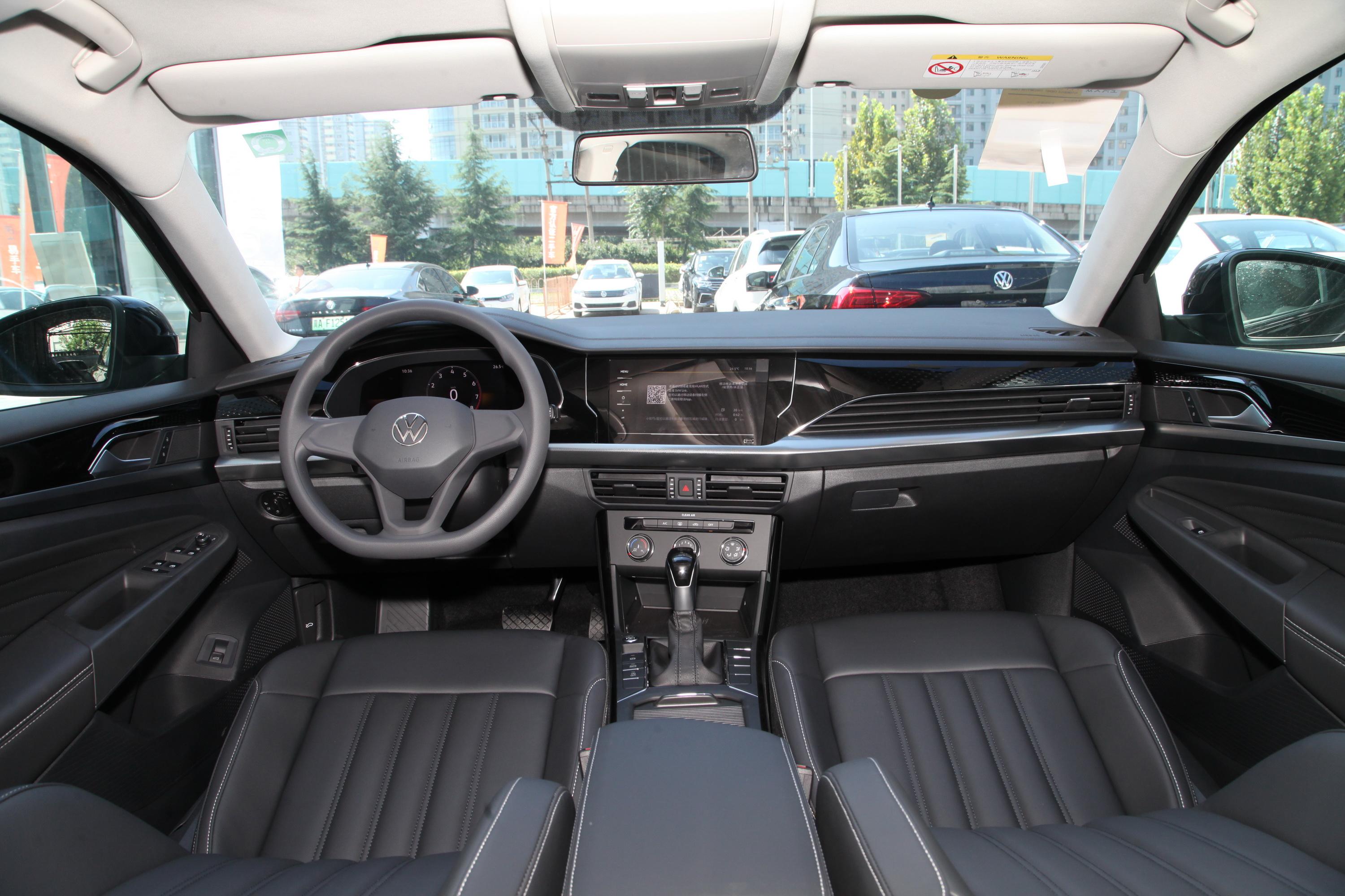 2022款 帕萨特 280tsi 双离合 商务版内饰