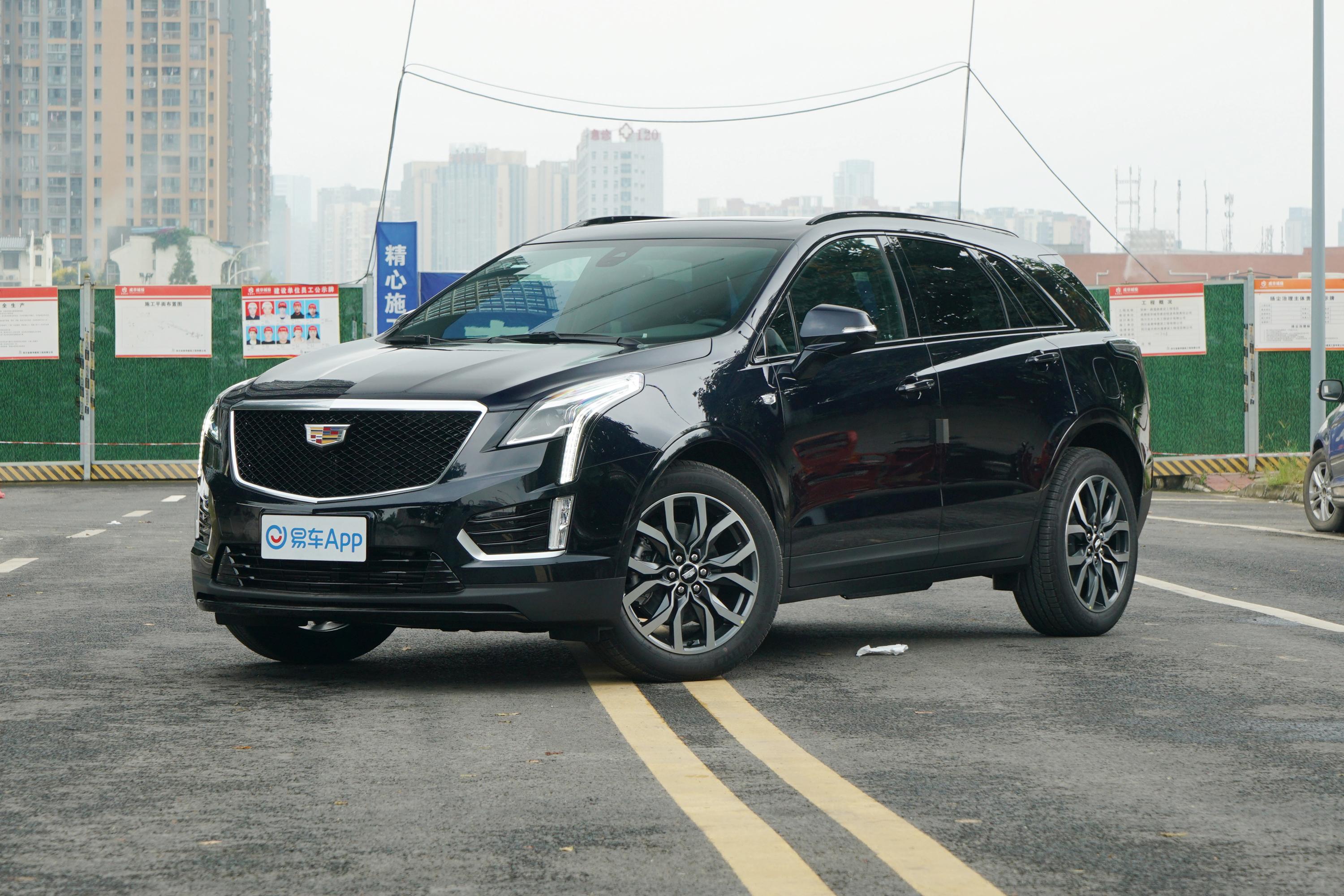 2022款凯迪拉克xt5轻混动20t四驱尊贵型