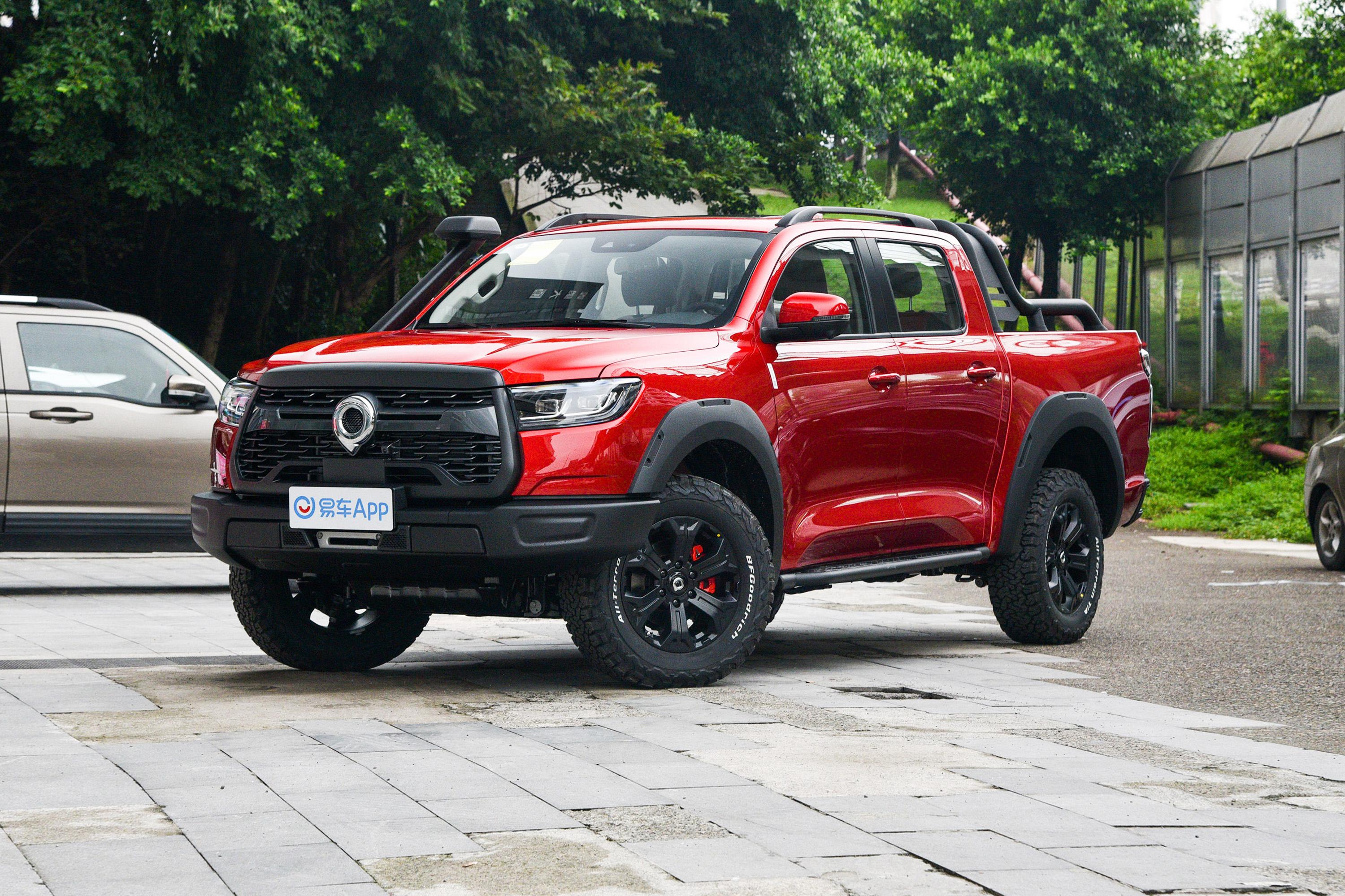 2020款炮越野版20t手自一体四驱限量拖挂版柴油