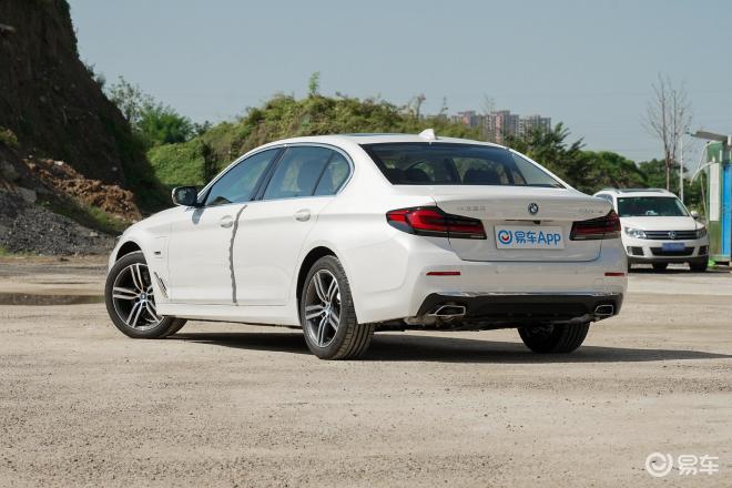 宝马5系插电混动