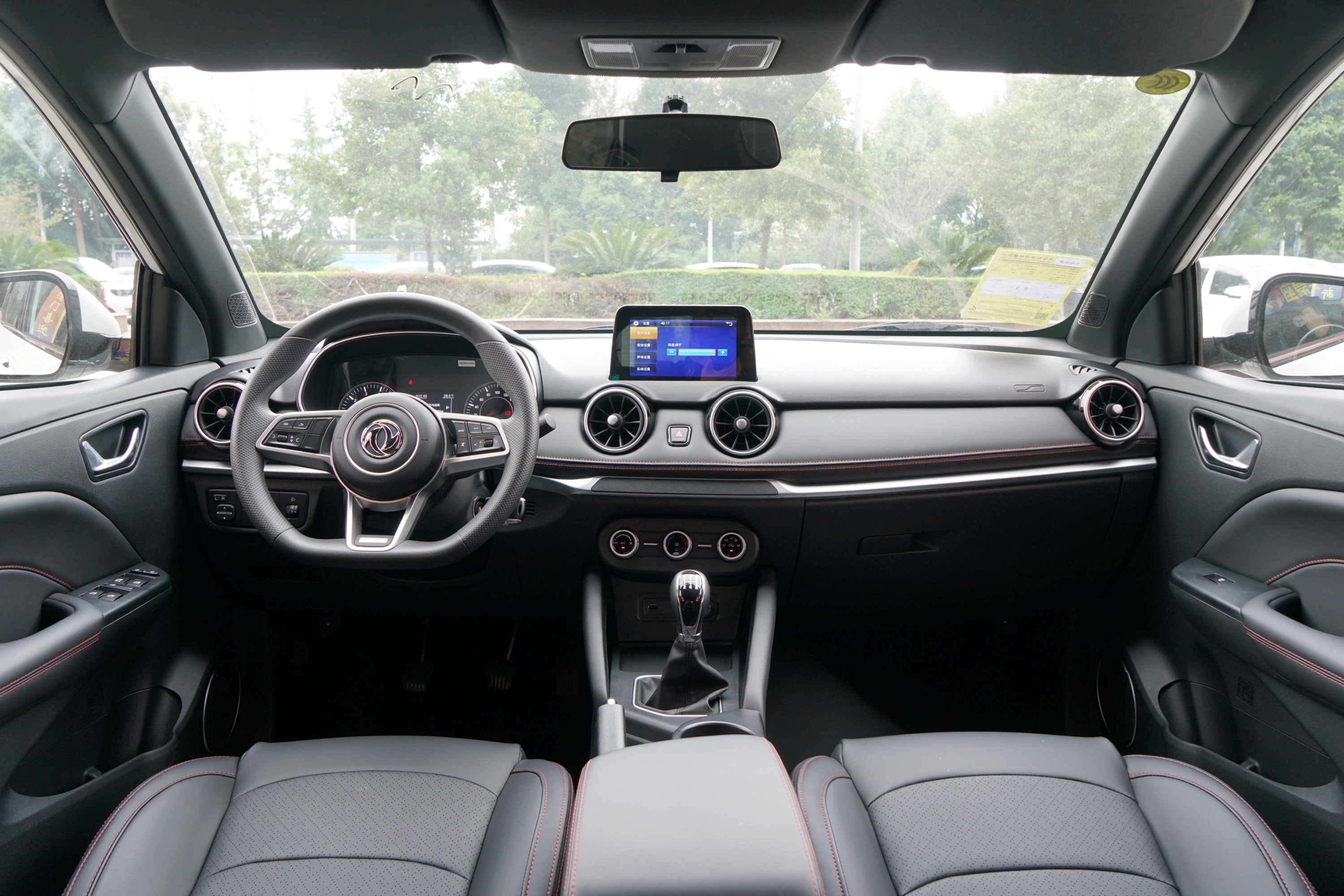 2022款 风光500 1.5l 手动 悦享型内饰