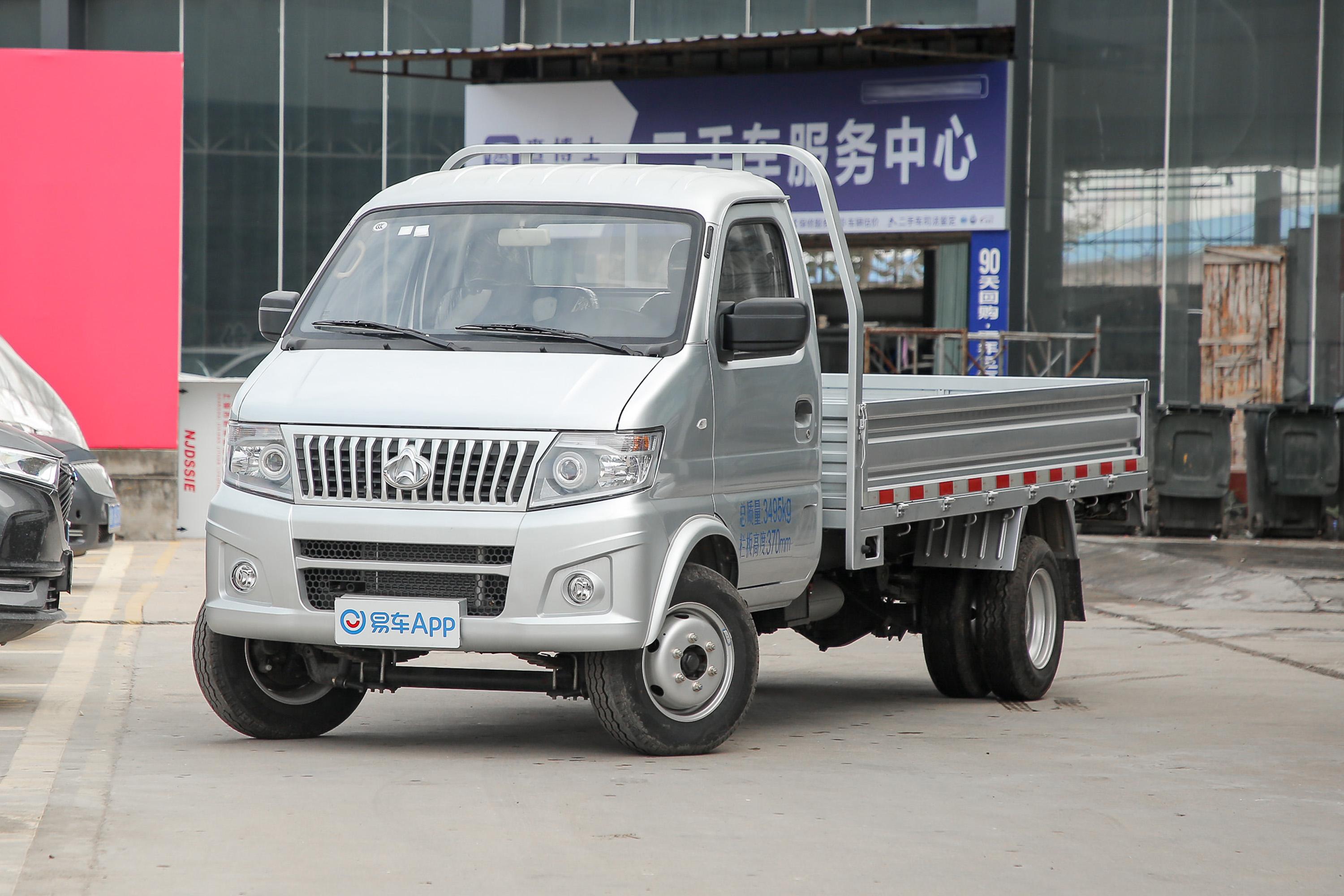 2021款 神骐t20 1.5l 手动 单排 短轴 豪华型外观