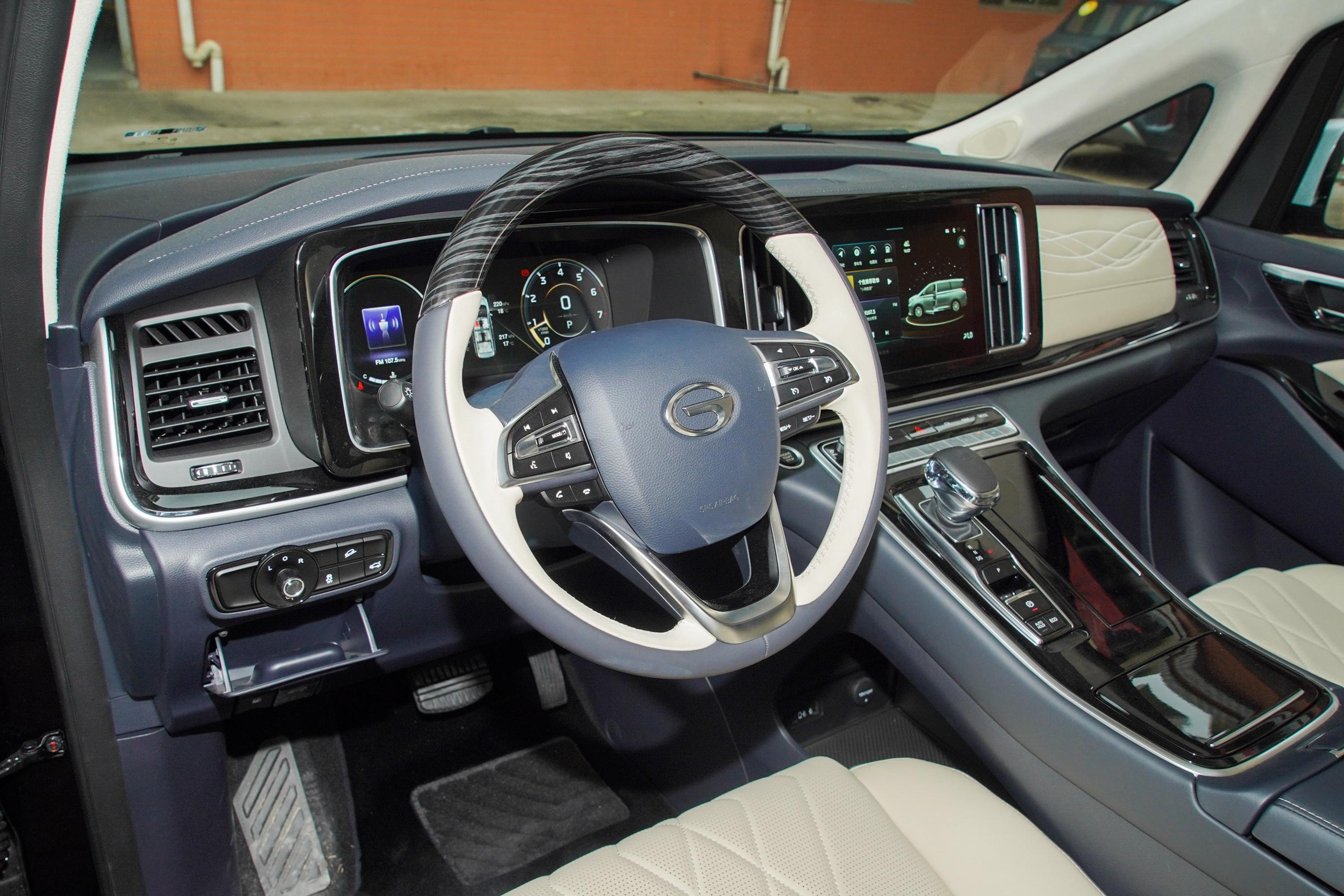 2021款 传祺m8 大师系列 390t 四座荣耀版内饰