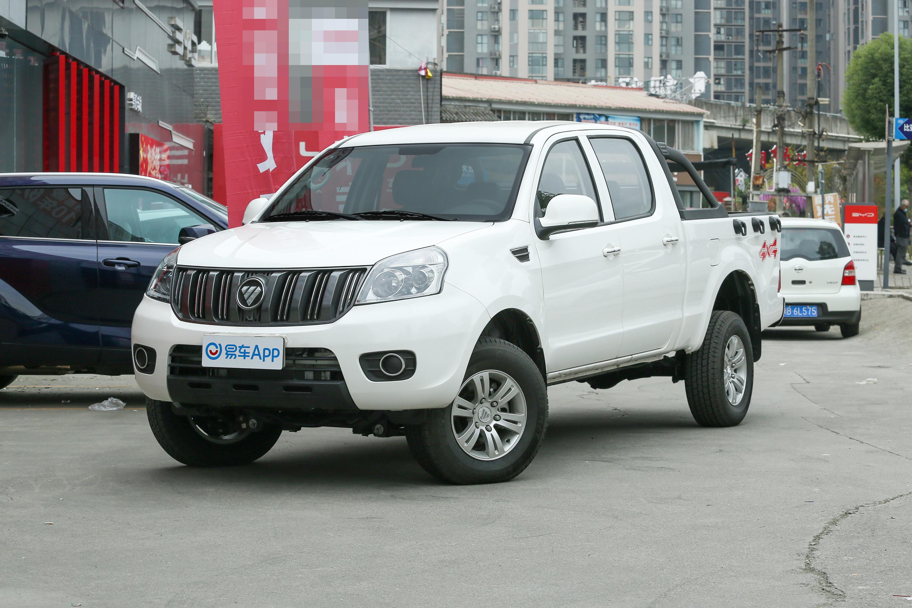 2020款福田征服者征服者320t手动四驱标轴乐享型柴油