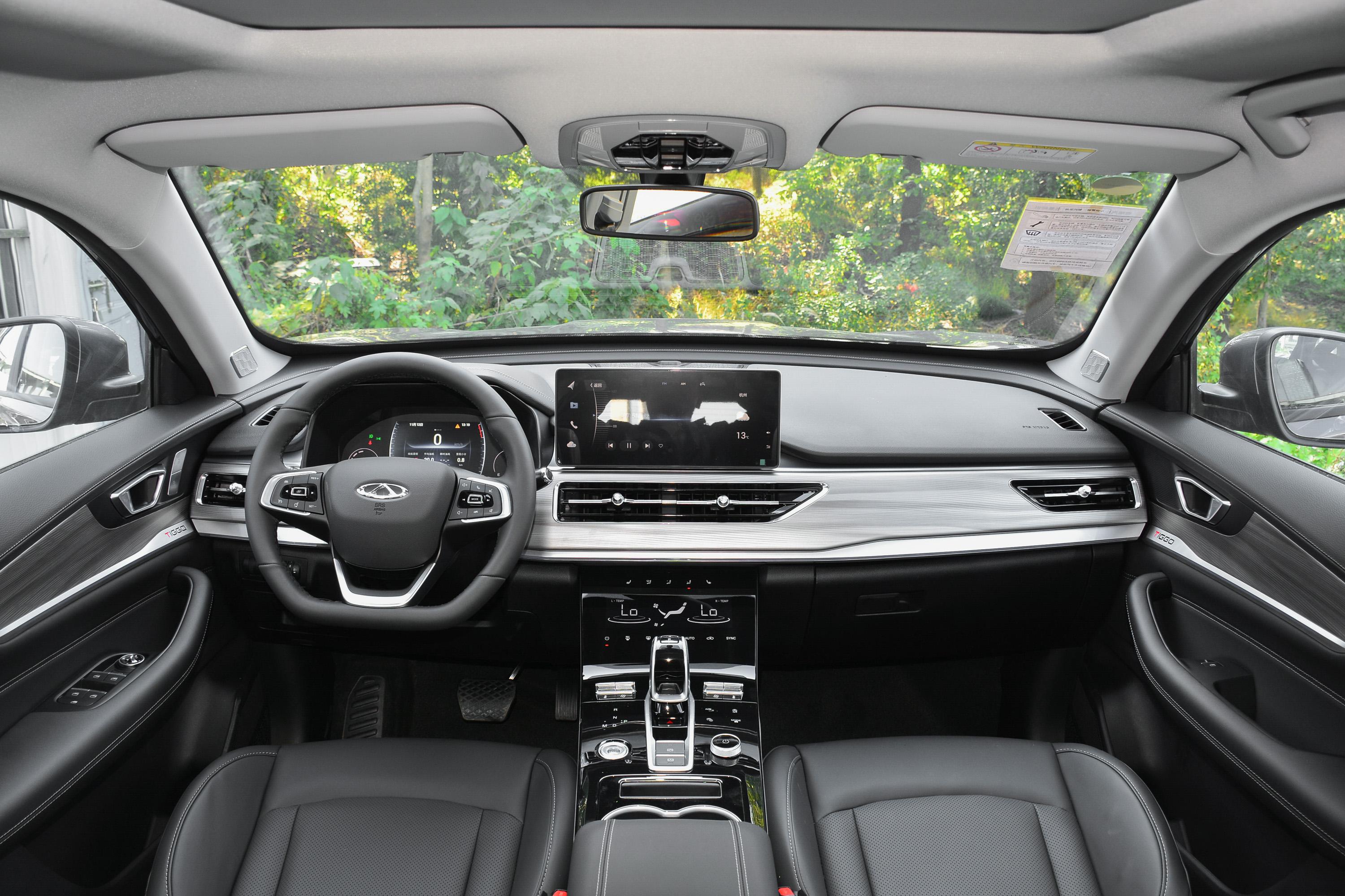 2021款 瑞虎8 鲲鹏版 390tgdi 双离合 逐风 版内饰