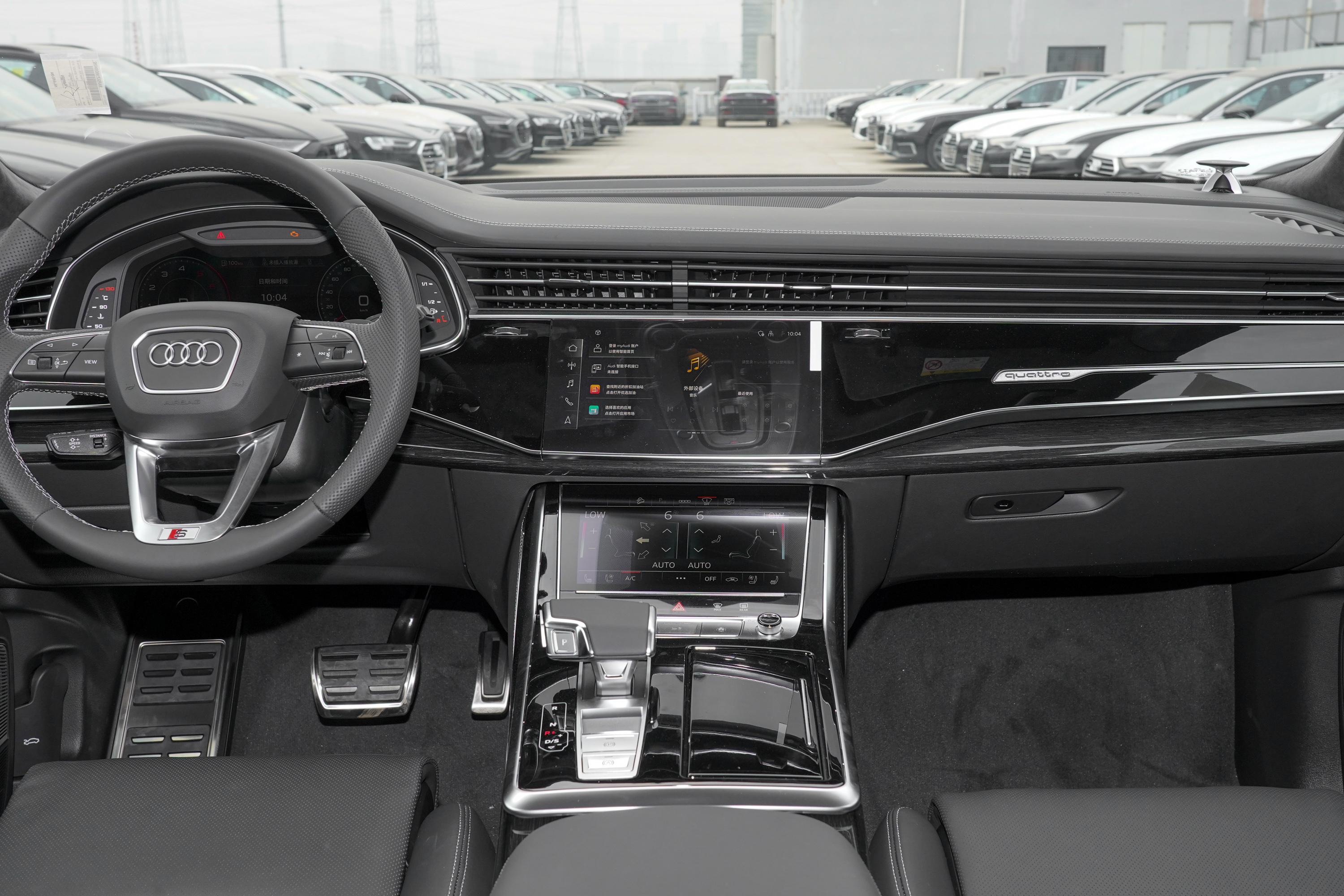 奥迪q8 55 tfsi quattro 暗夜骑士殿堂版汽车报价_图片_参数配置】
