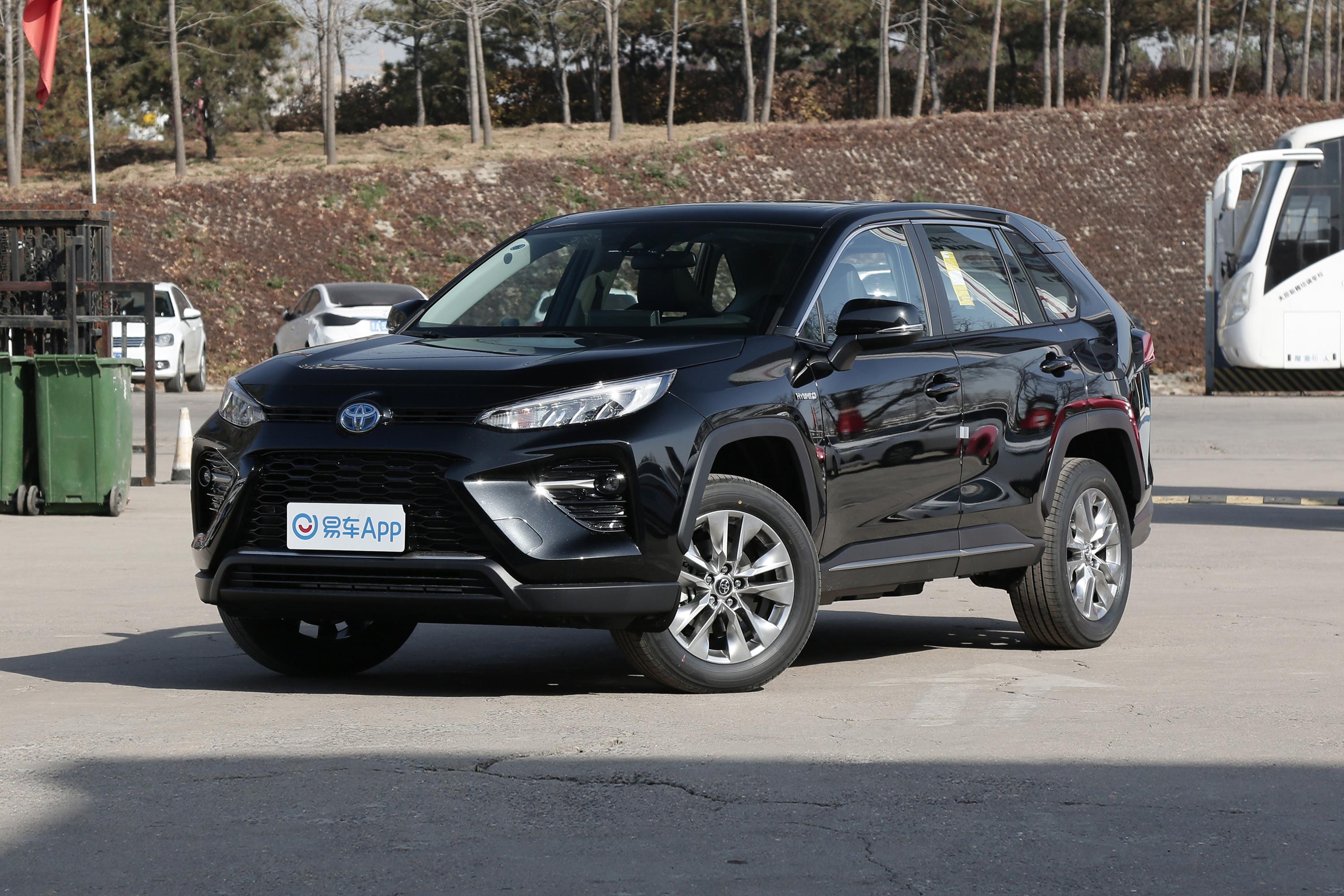 2022款 威兰达 双擎 2.5l e-cvt 两驱 豪华版外观