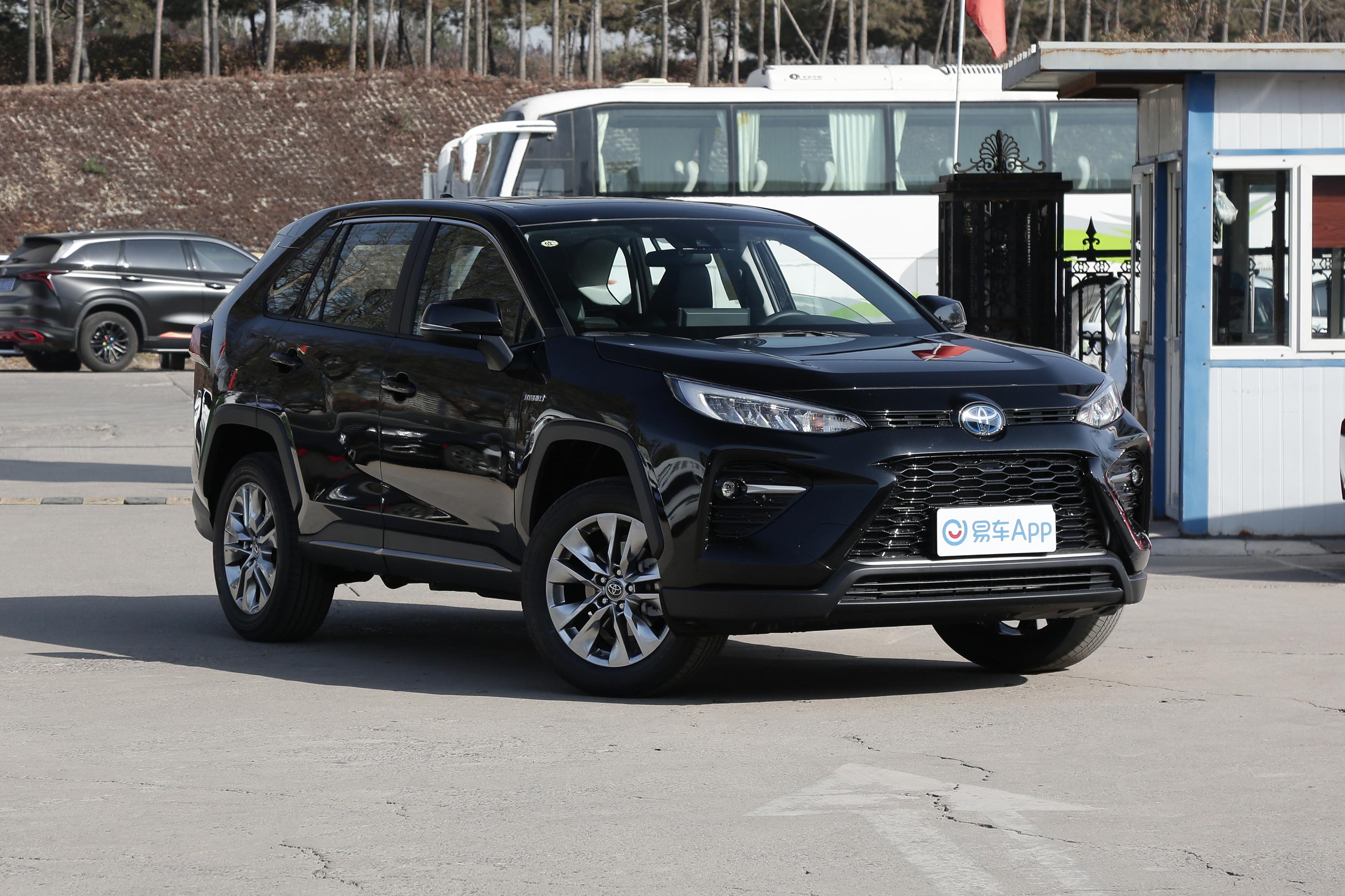 2022款 威兰达 双擎 2.5l 两驱豪华版外观