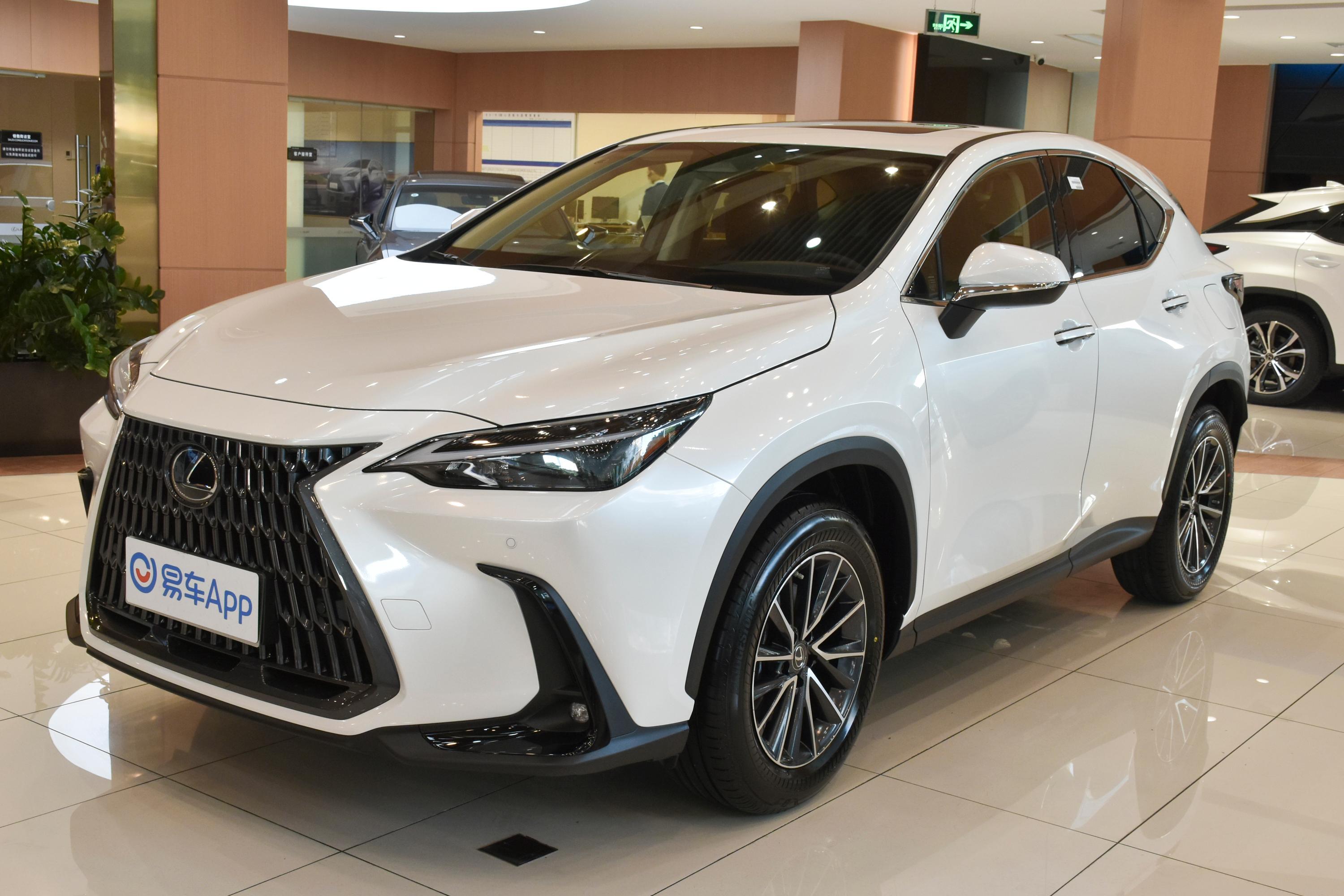 2022款 雷克萨斯nx 350h 两驱 创悦版外观