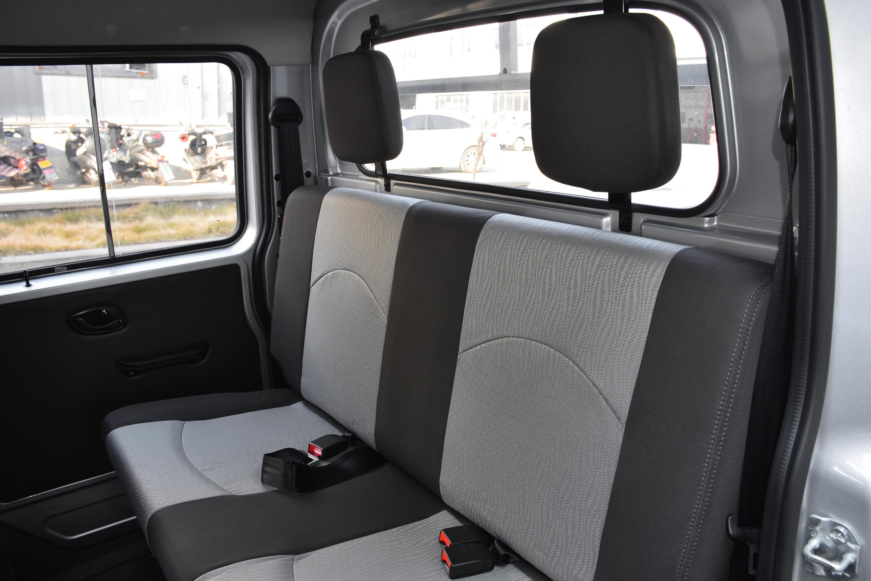 2022款东风小康c32c32s16l手动标准型