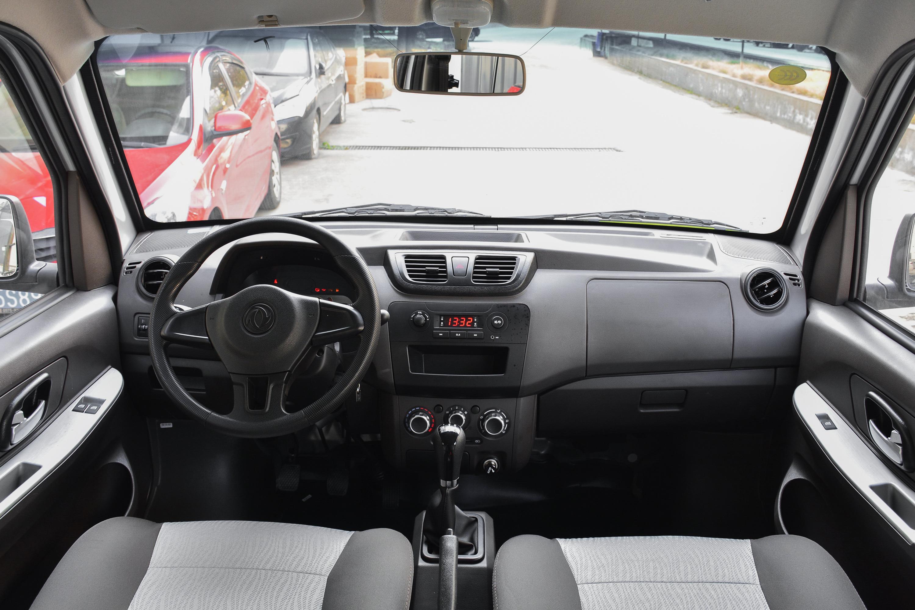 2022款东风小康c32c32s16l手动标准型