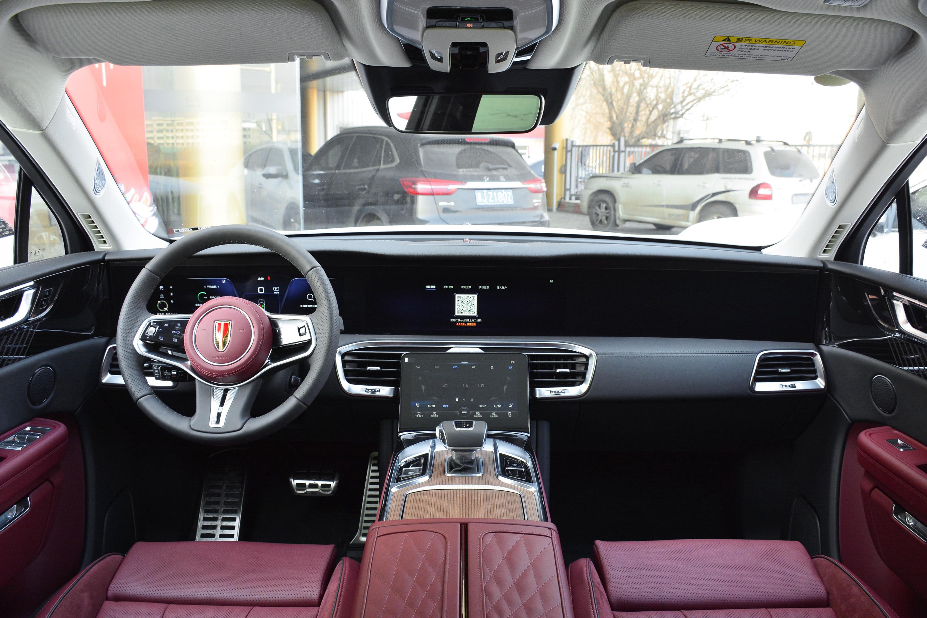 2022款 红旗e-hs9 690km 旗享版 六座内饰