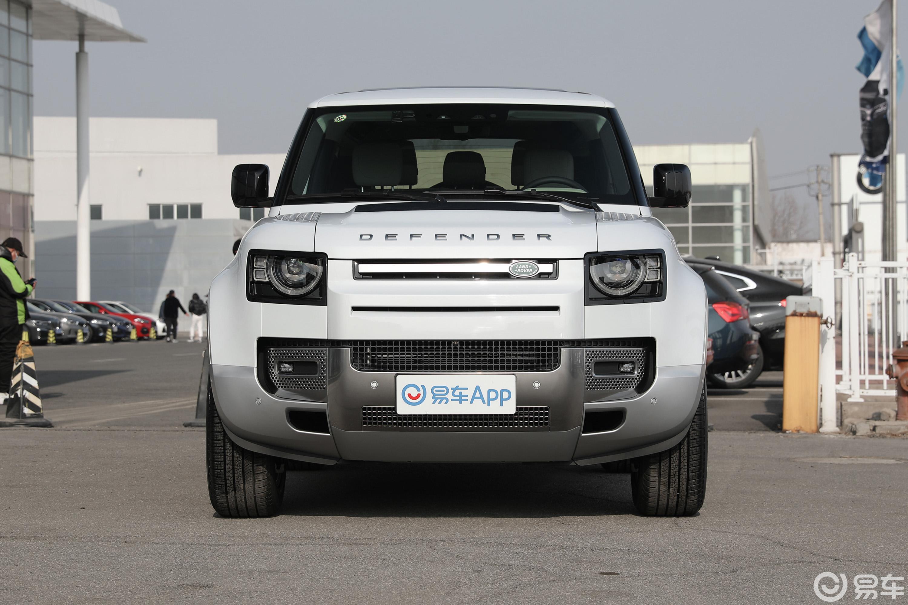 【2022款 90 2.0t p300 虎威雄心版汽车图片-汽车图片大全】-易车