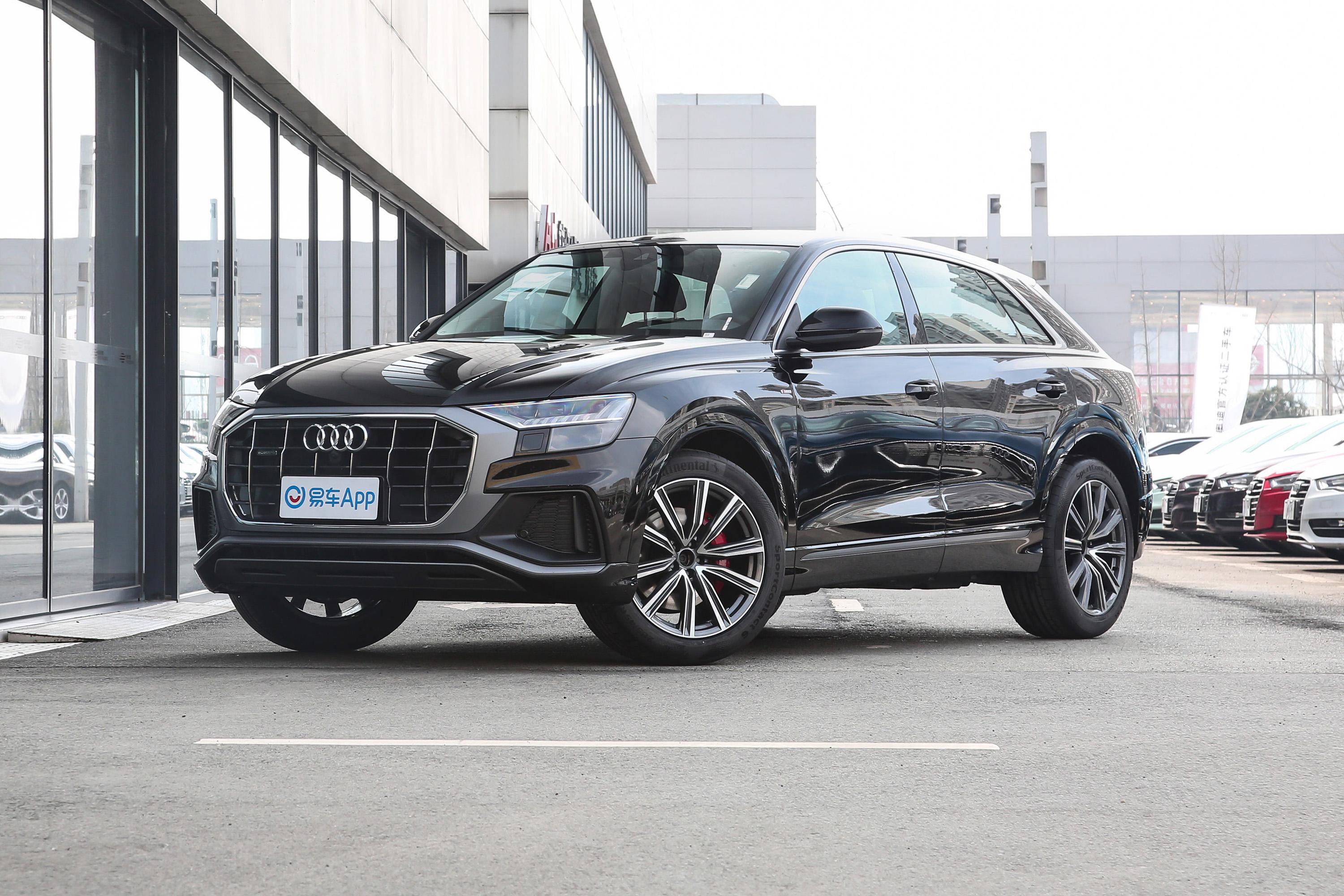 2022款奥迪q845tfsiquattro臻选动感型