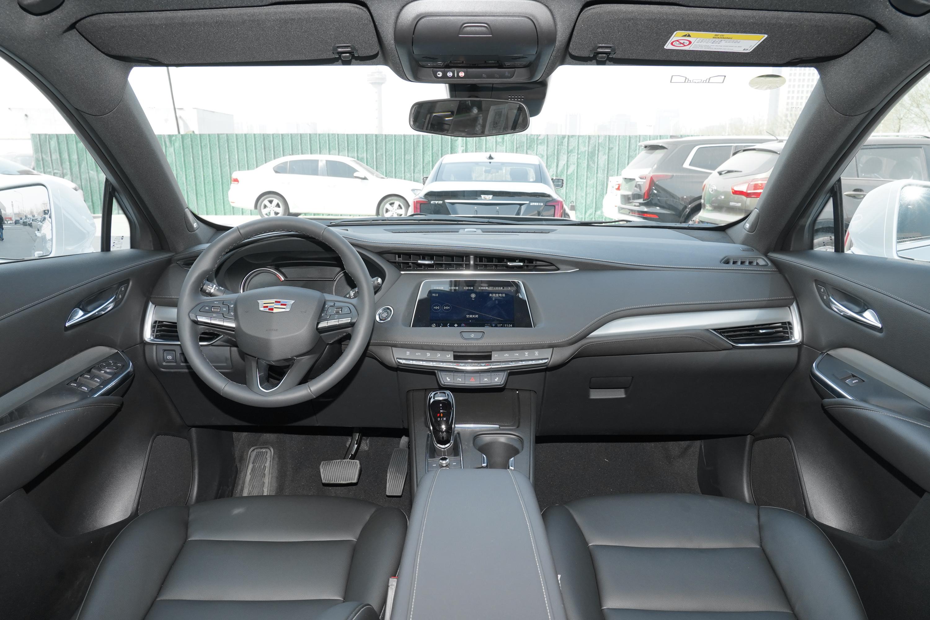 2022款凯迪拉克xt428t两驱豪华型