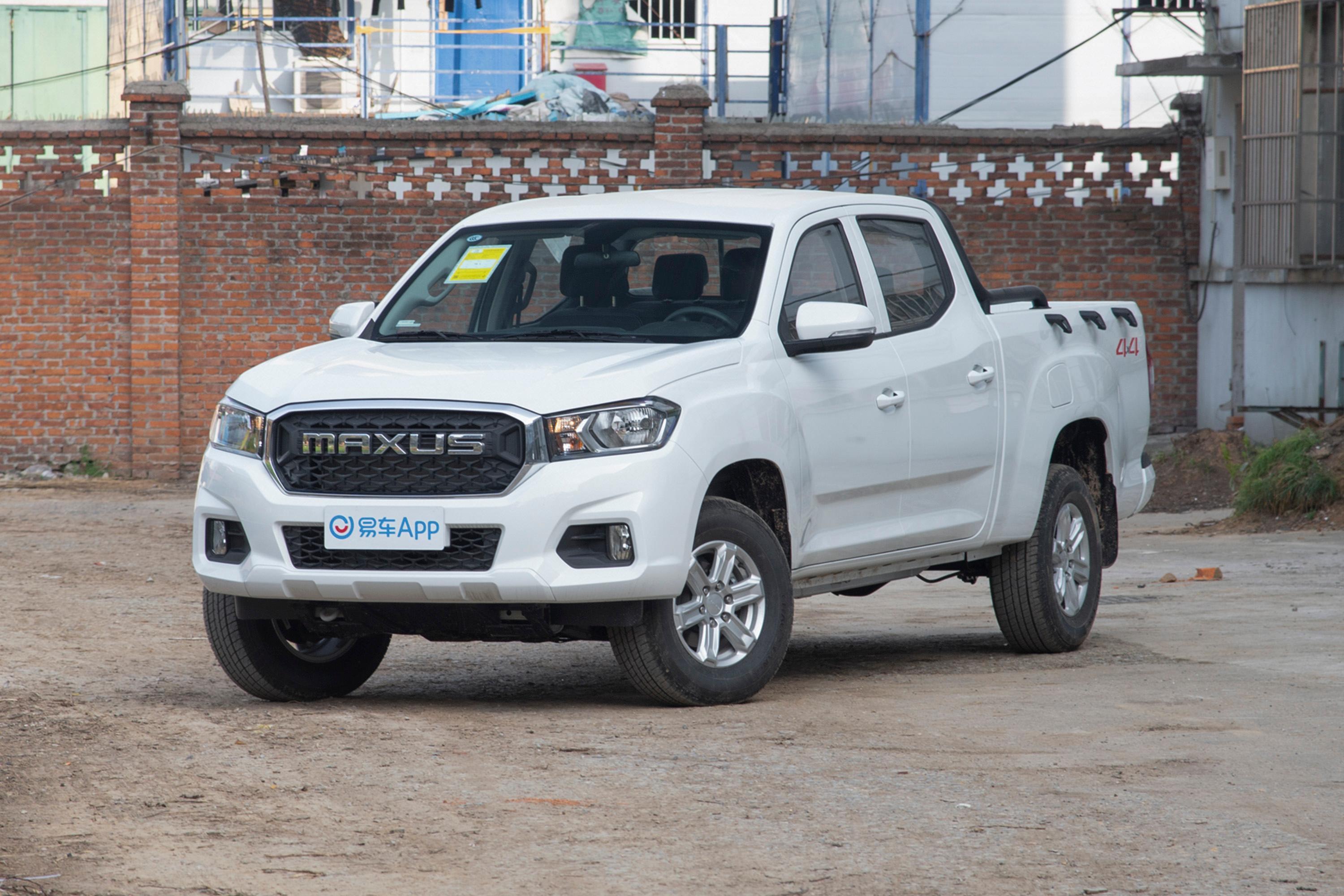 2021款上汽大通maxust70改款20t手动四驱长箱高底盘进取版柴油