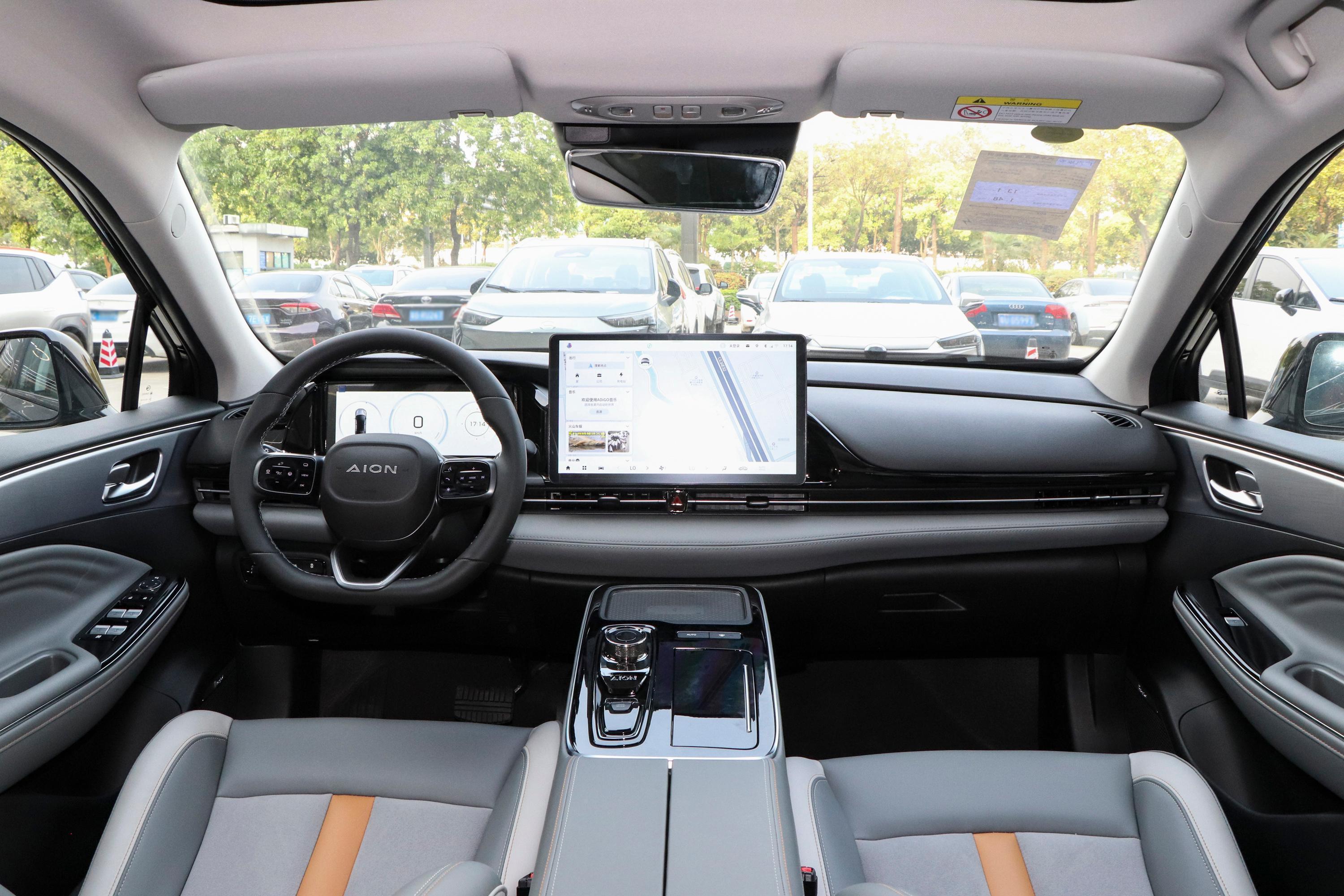 2022款 aion s plus 80 科技版内饰