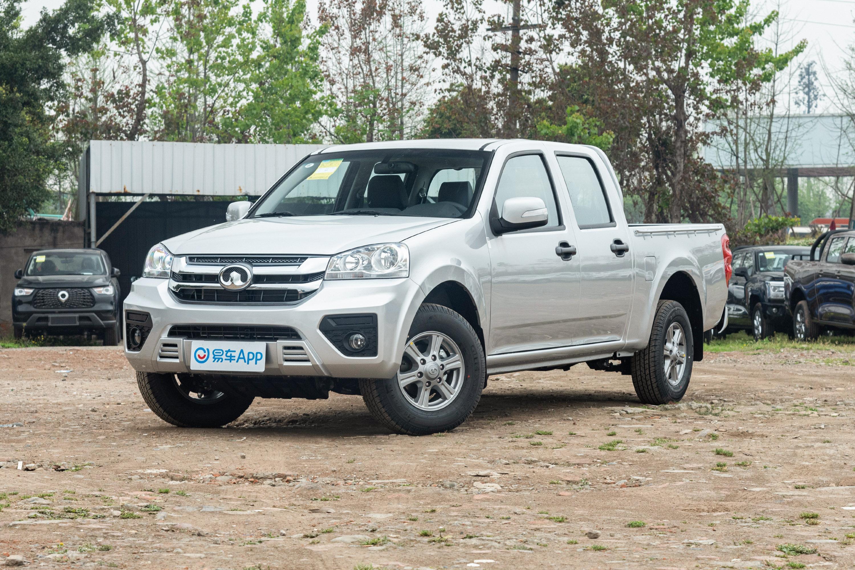 2021款风骏5干饭版15t手动两驱基础货箱精英型汽油