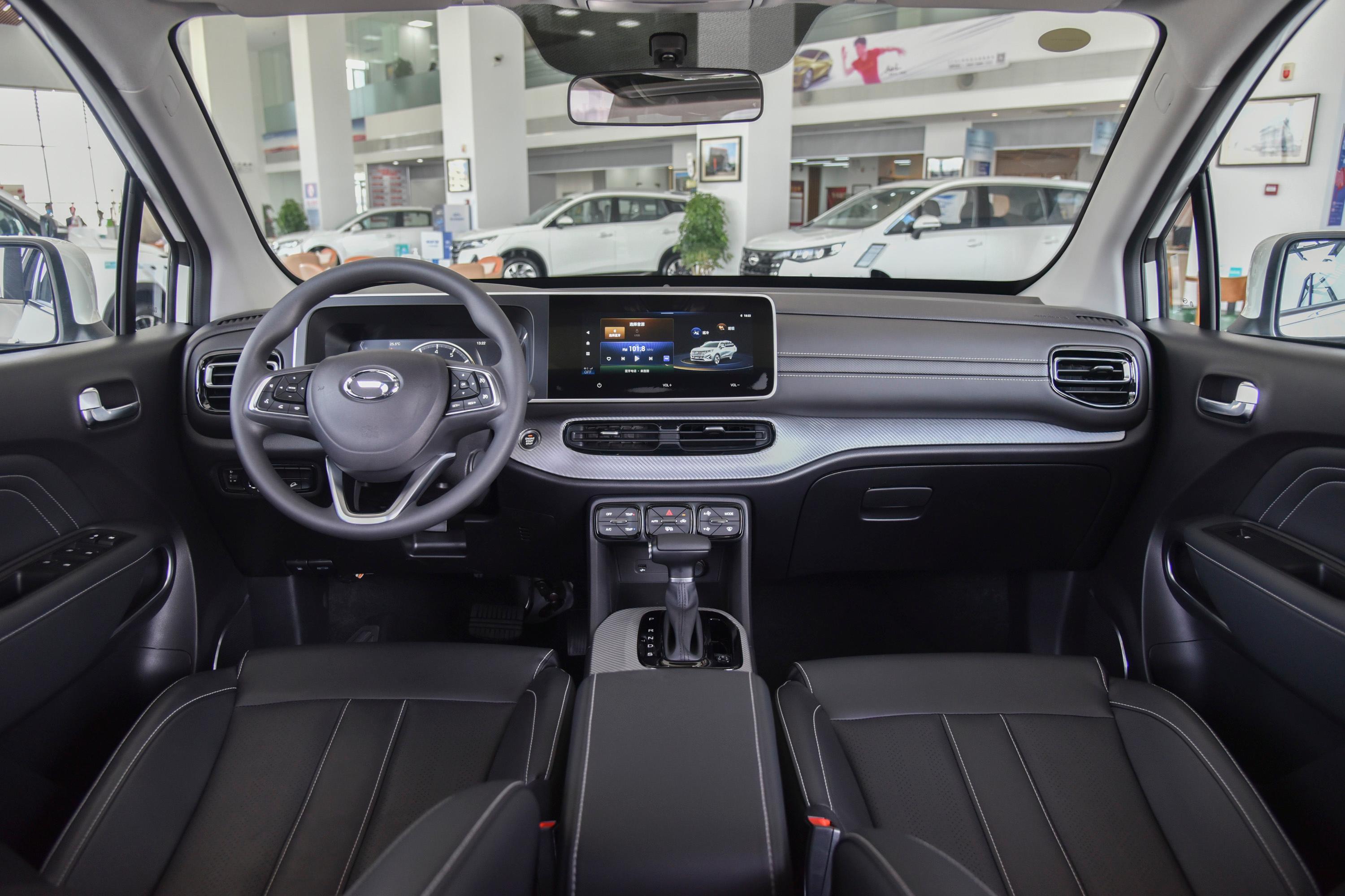 2022款 传祺gs3 power 270t 手自一体 劲享版内饰