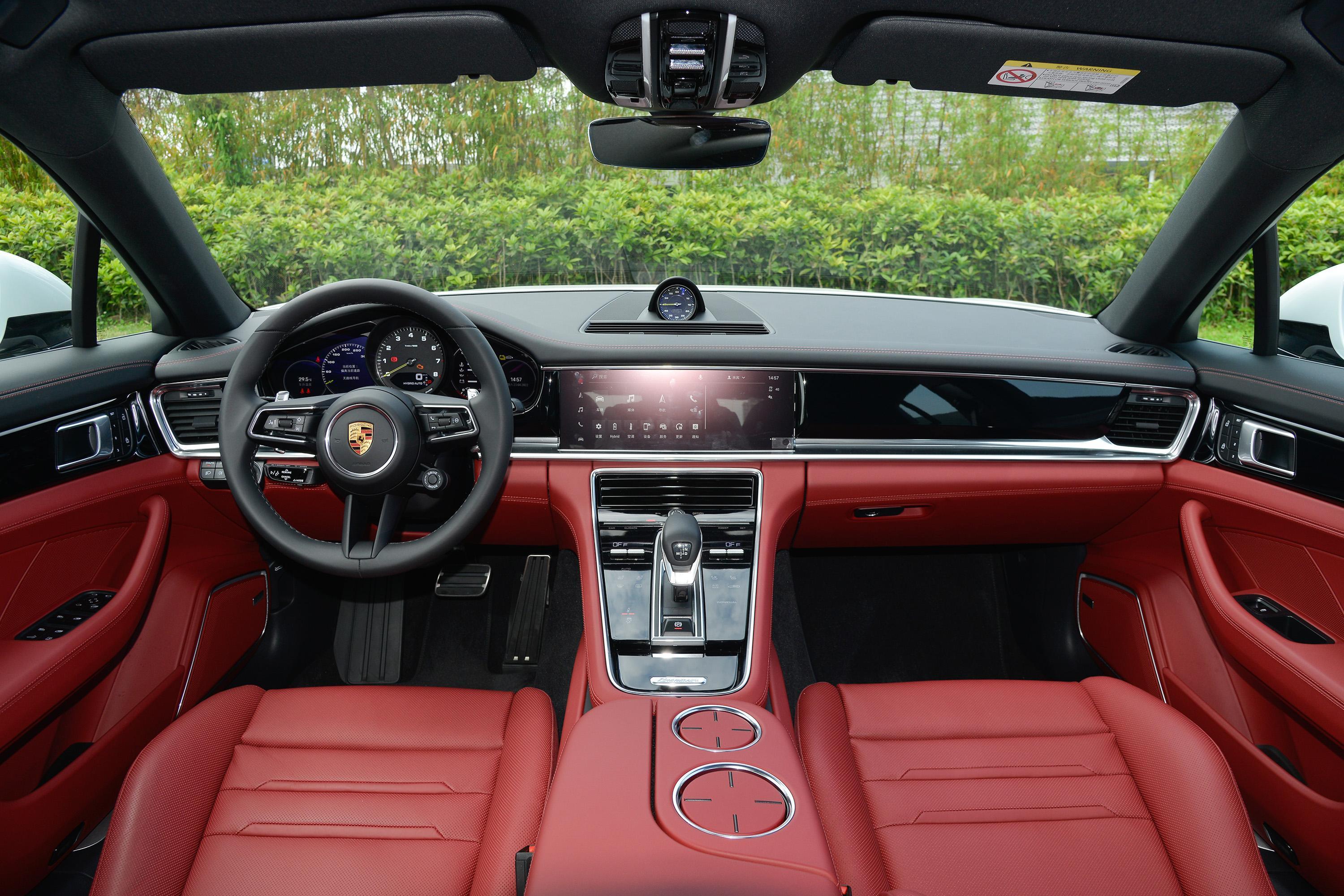 2021款 panamera 插电混动 panamera 4 e-hybrid内饰