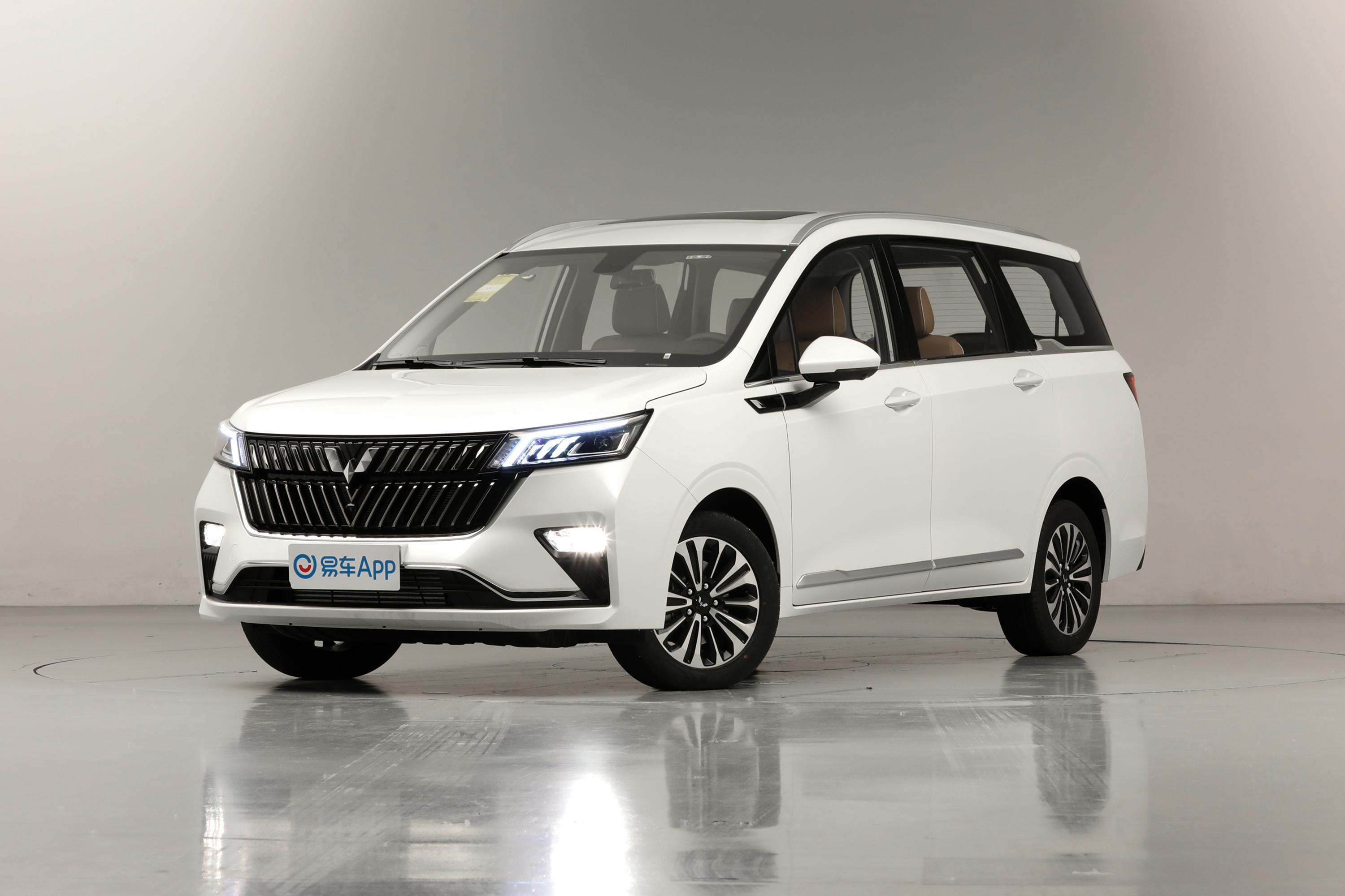 2022款 五菱佳辰 1.5t cvt尊享旗舰型外观