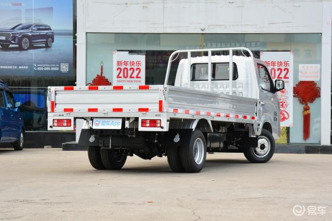 长安星卡plus和博腾m3的图片对比-易车