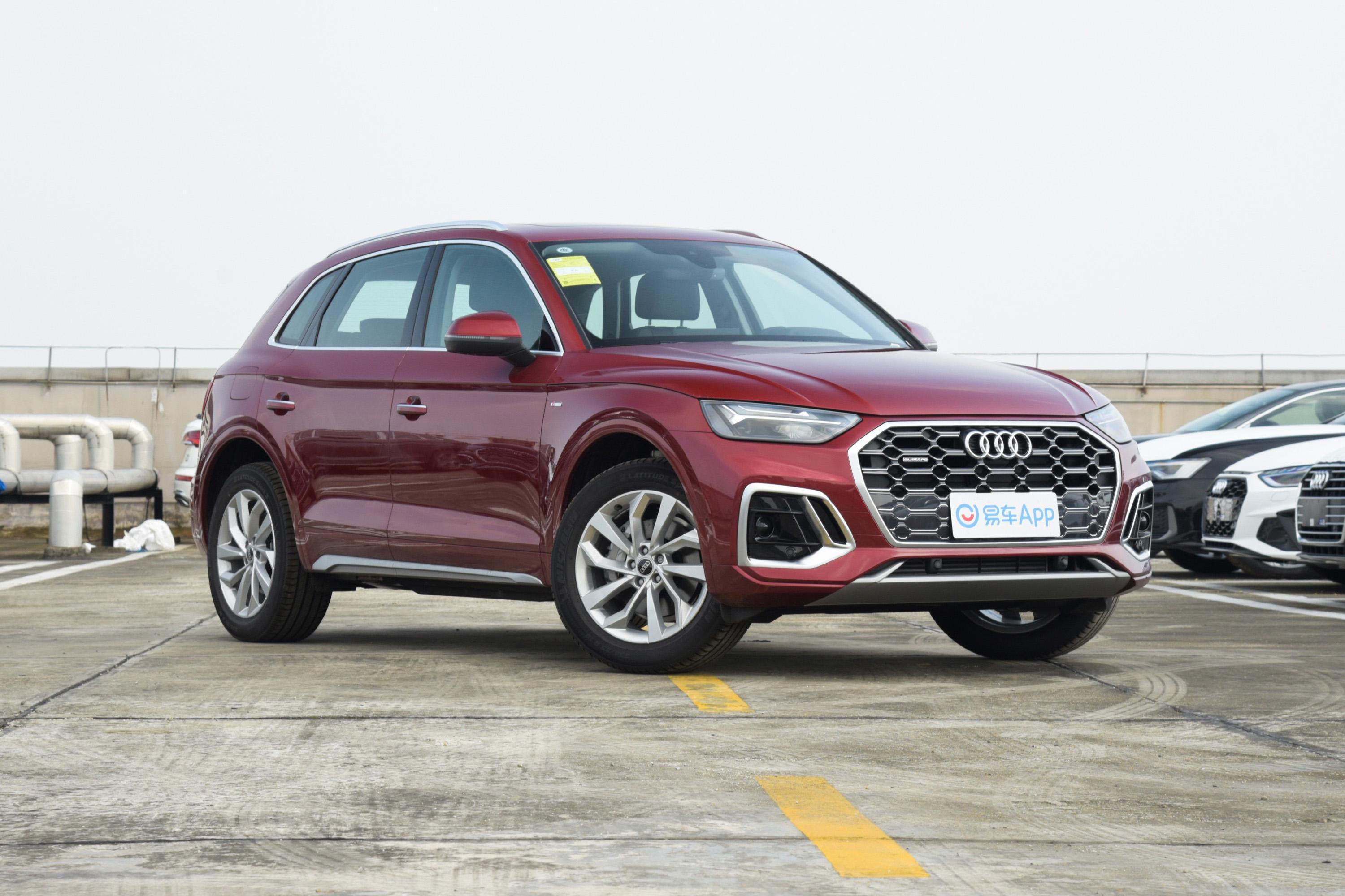 2022款 奥迪q5l 改款 40 tfsi 豪华动感型外观