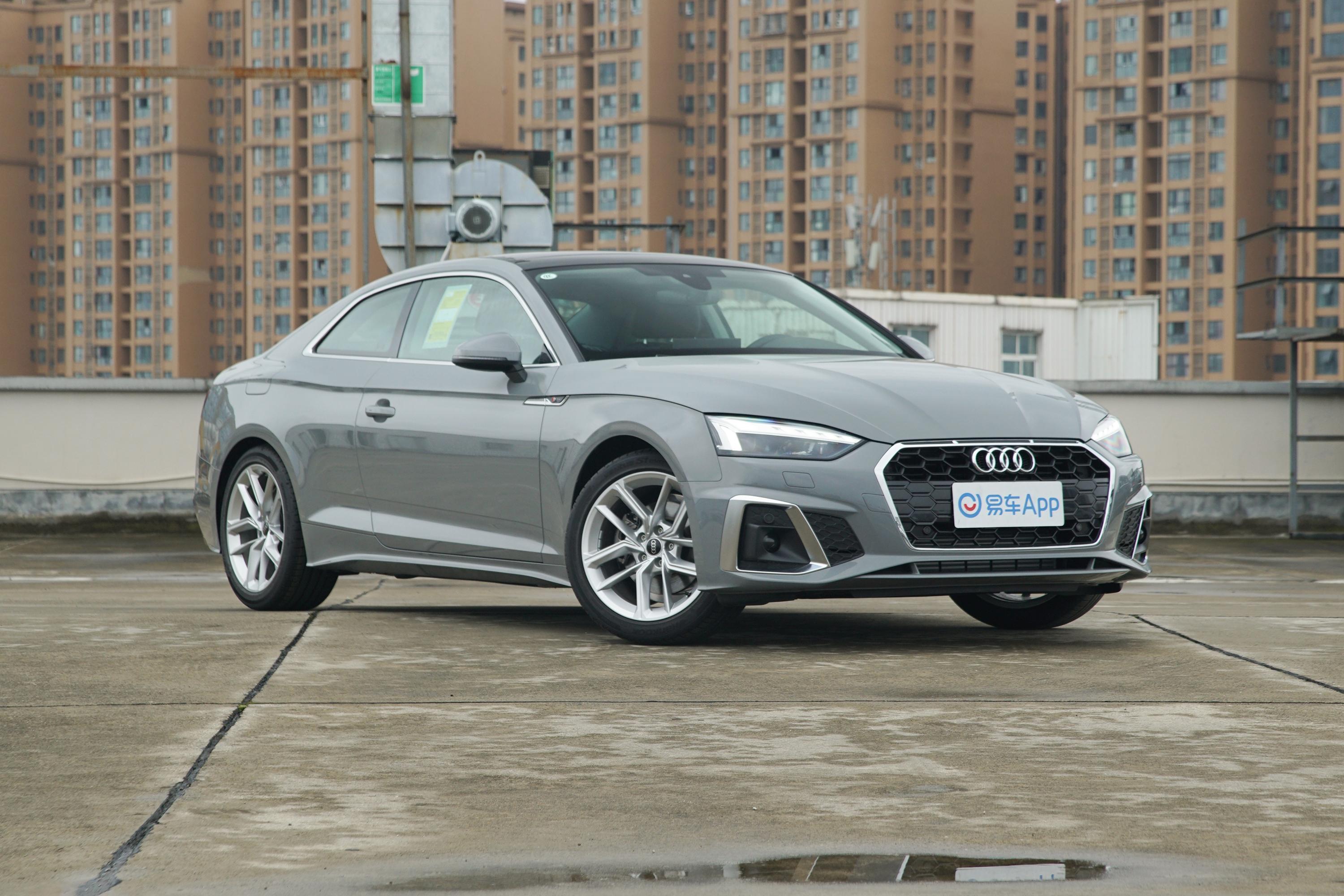 2022款奥迪a5coupe40tfsi时尚动感型