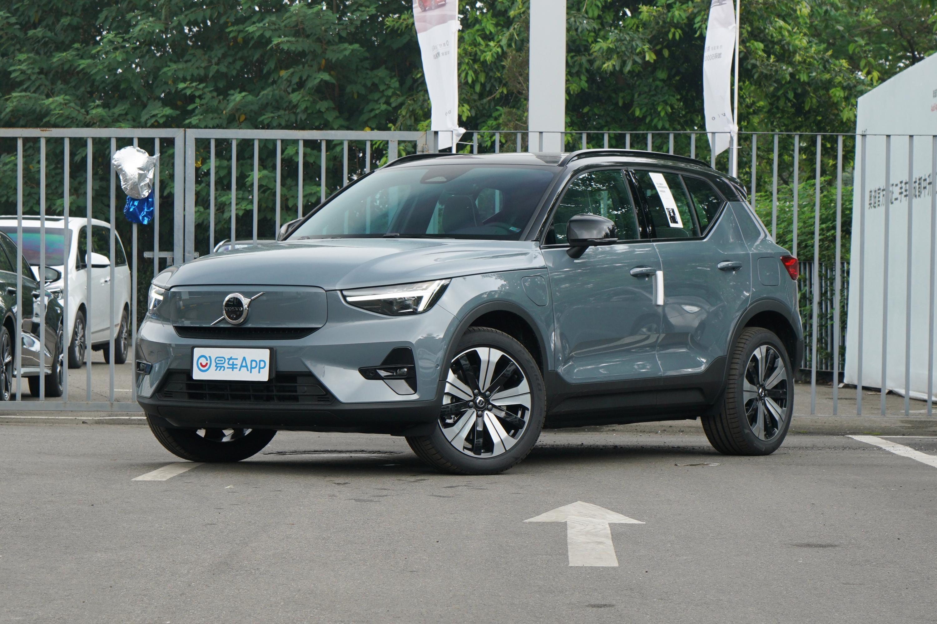 volvo电动车xc40图片