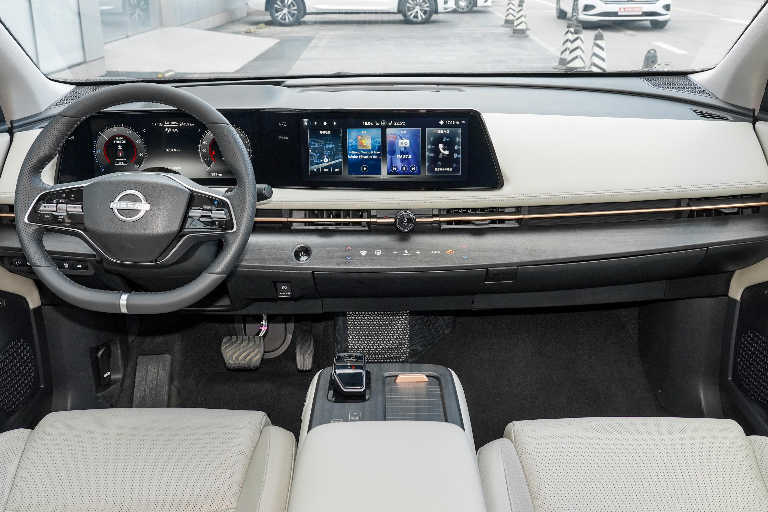 【2022款 ariya艾睿雅 623km 前驱长续航版汽车报价_图片_参数配置】