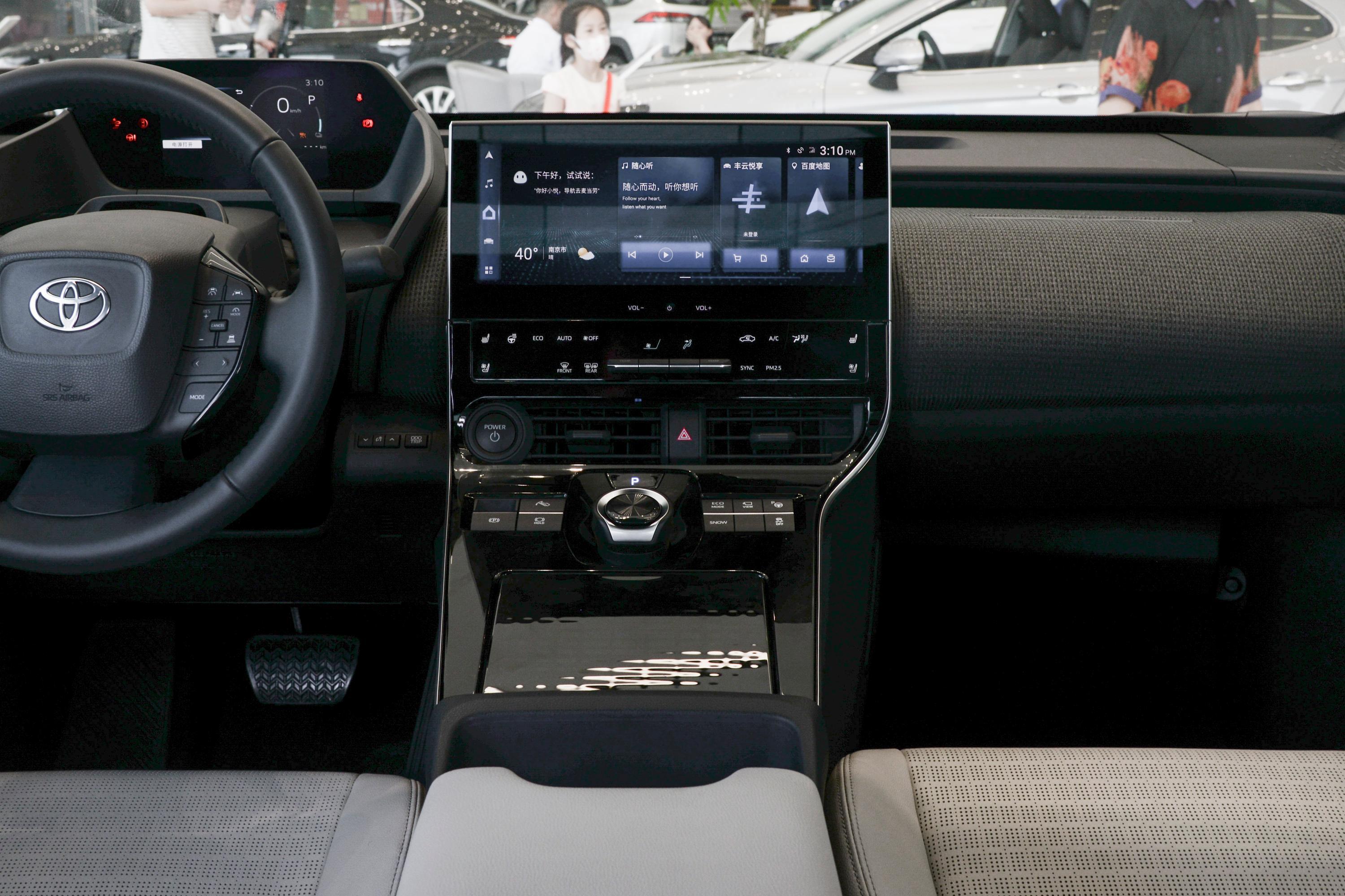 2022款 广汽丰田bz4x 615km 前驱长续航pro内饰