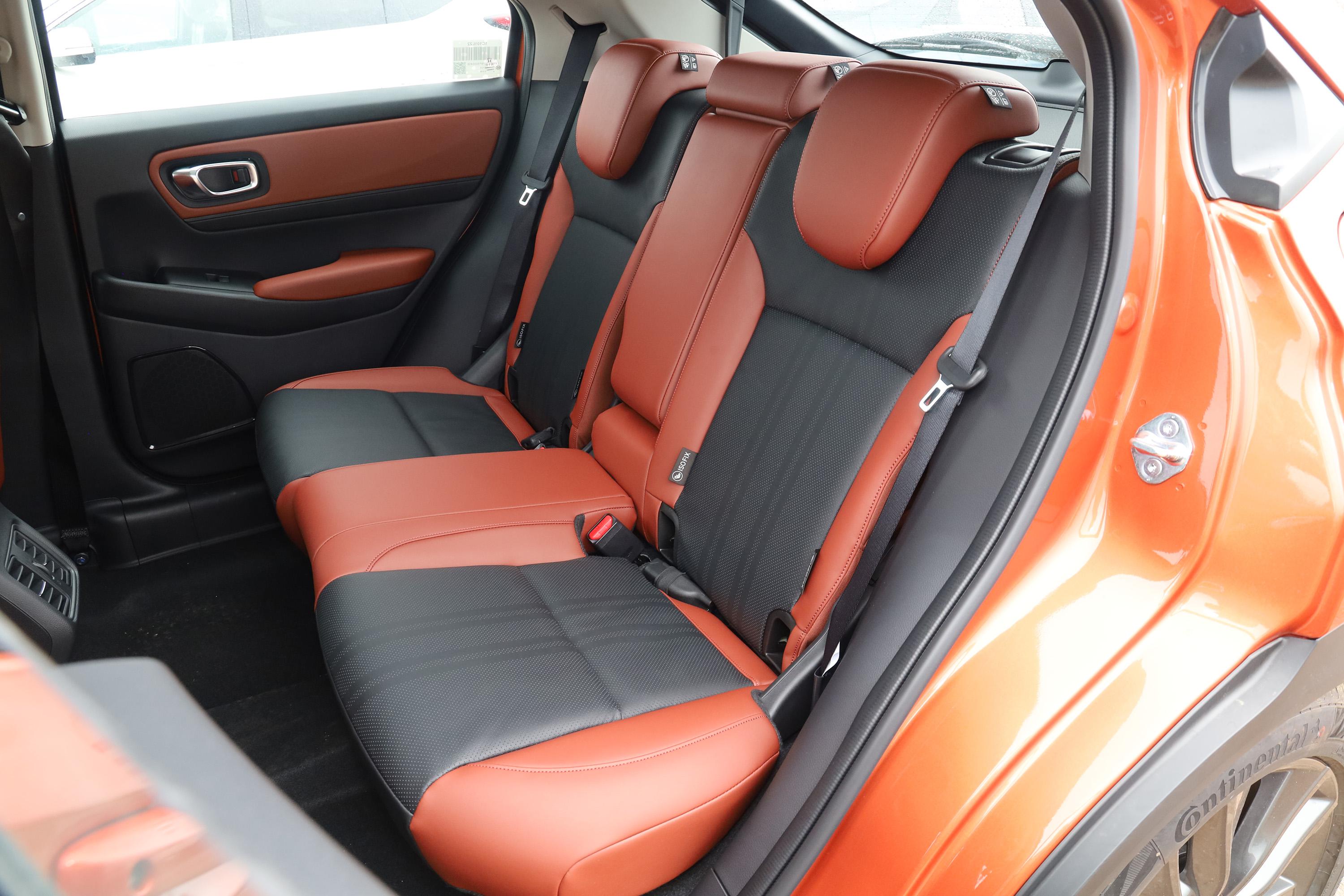 2023款 本田xr-v 1.5l 热爱版空间