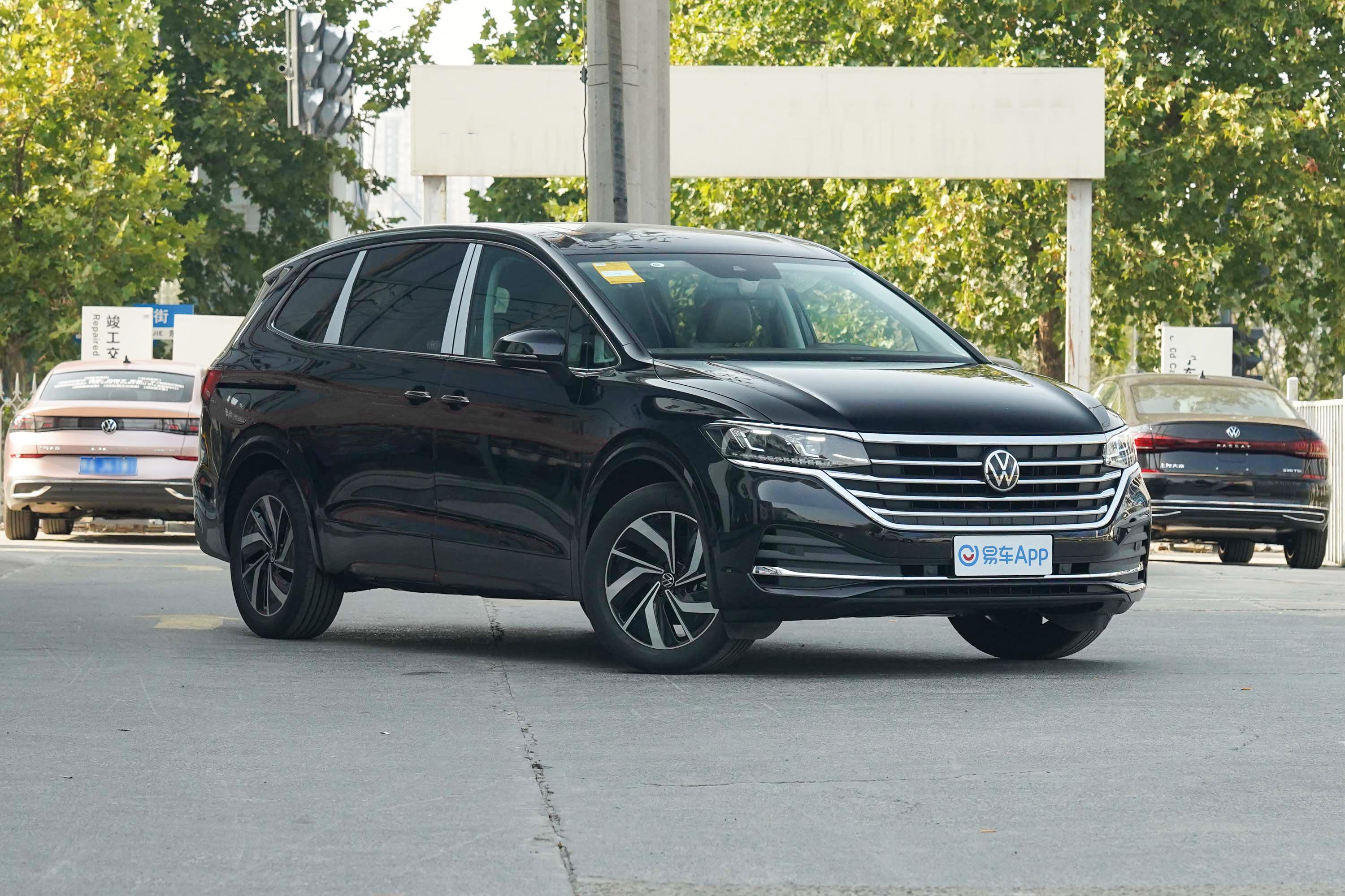 威然 330tsi 豪华版汽车报价_图片_参数配置】-易车_英茂商务上汽大众