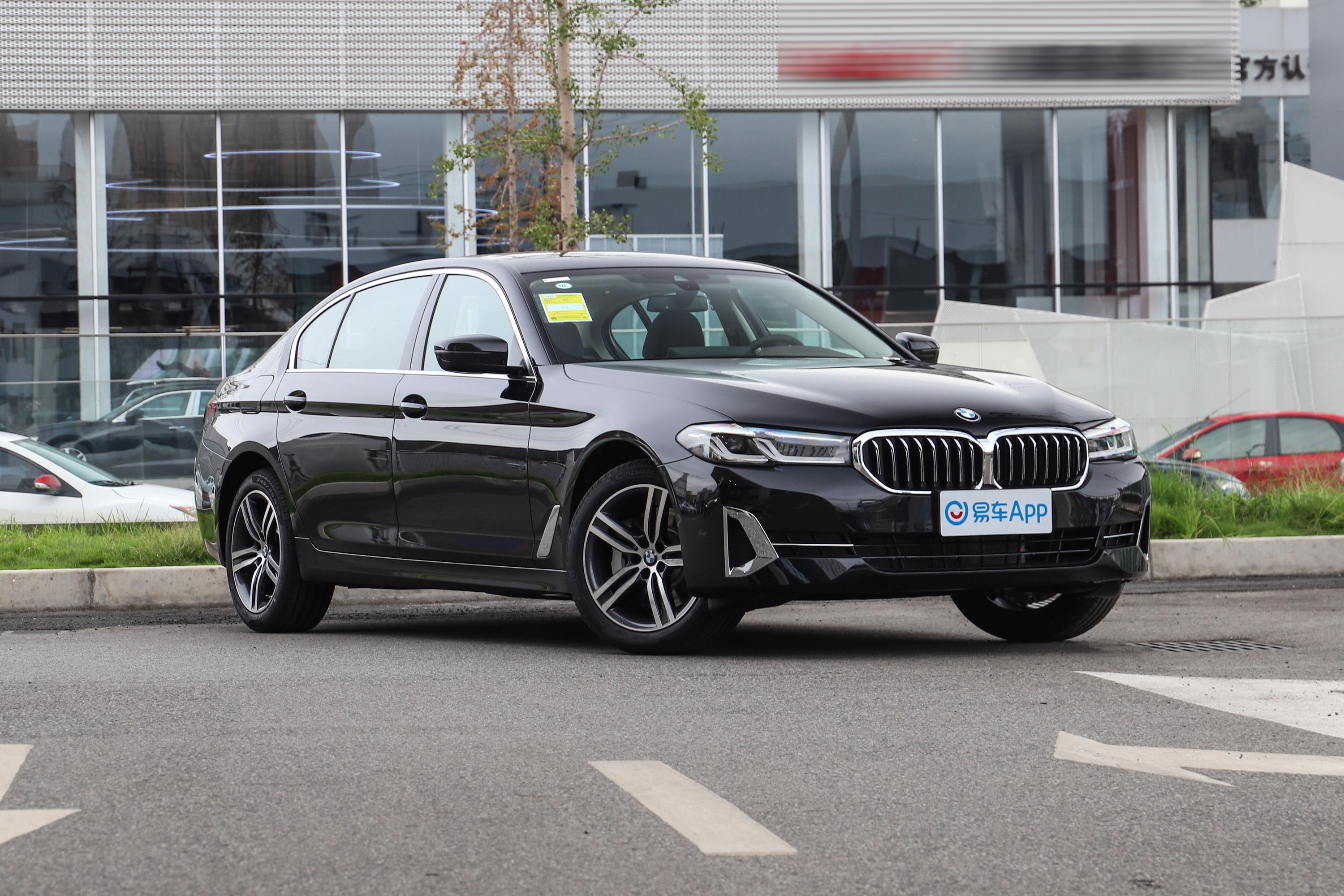 【2022款 宝马5系 改款二 530li 领先型 豪华套装汽车报价_图片_参数