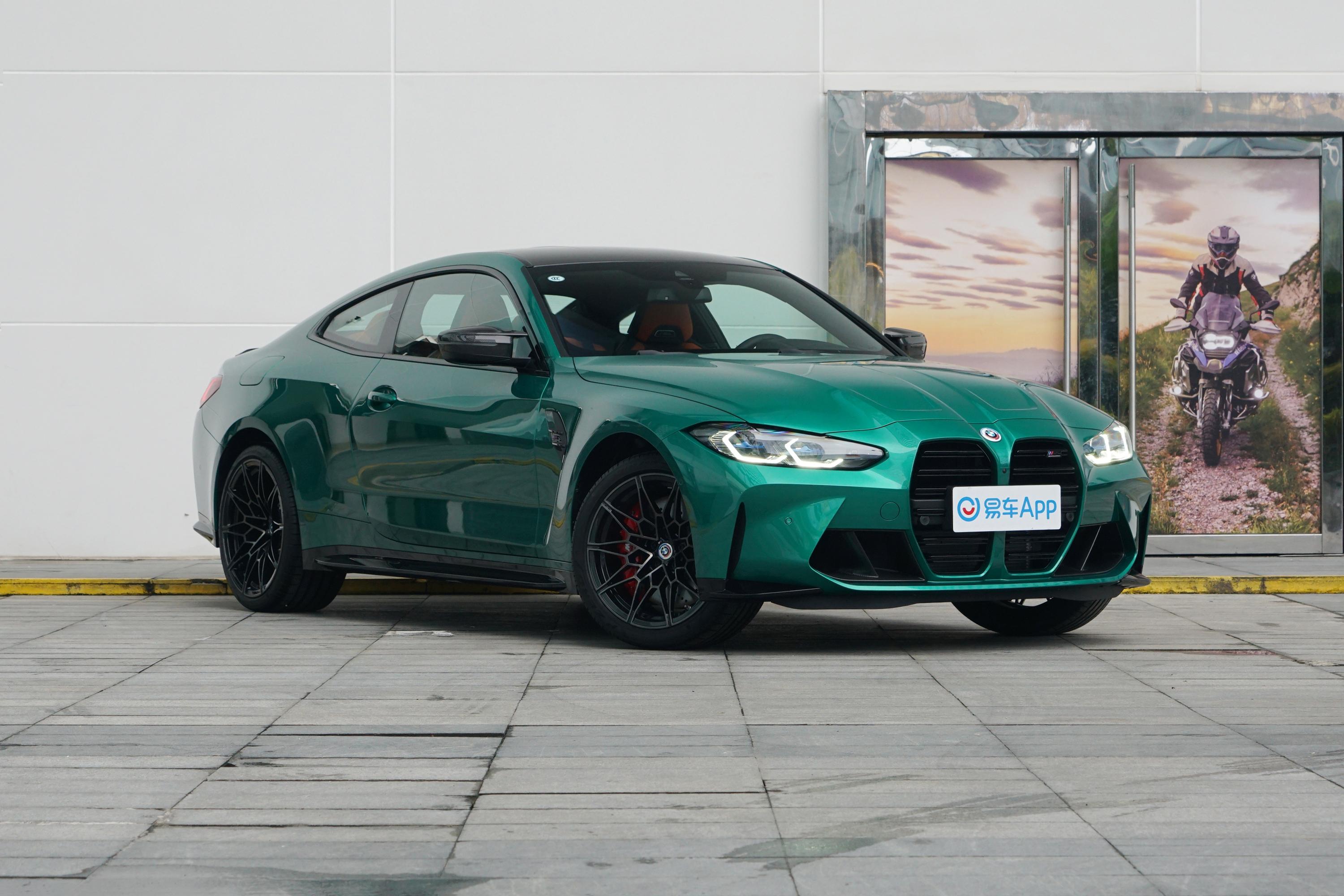 2022款 宝马m4 50周年版 m4 双门轿跑车 雷霆版外观