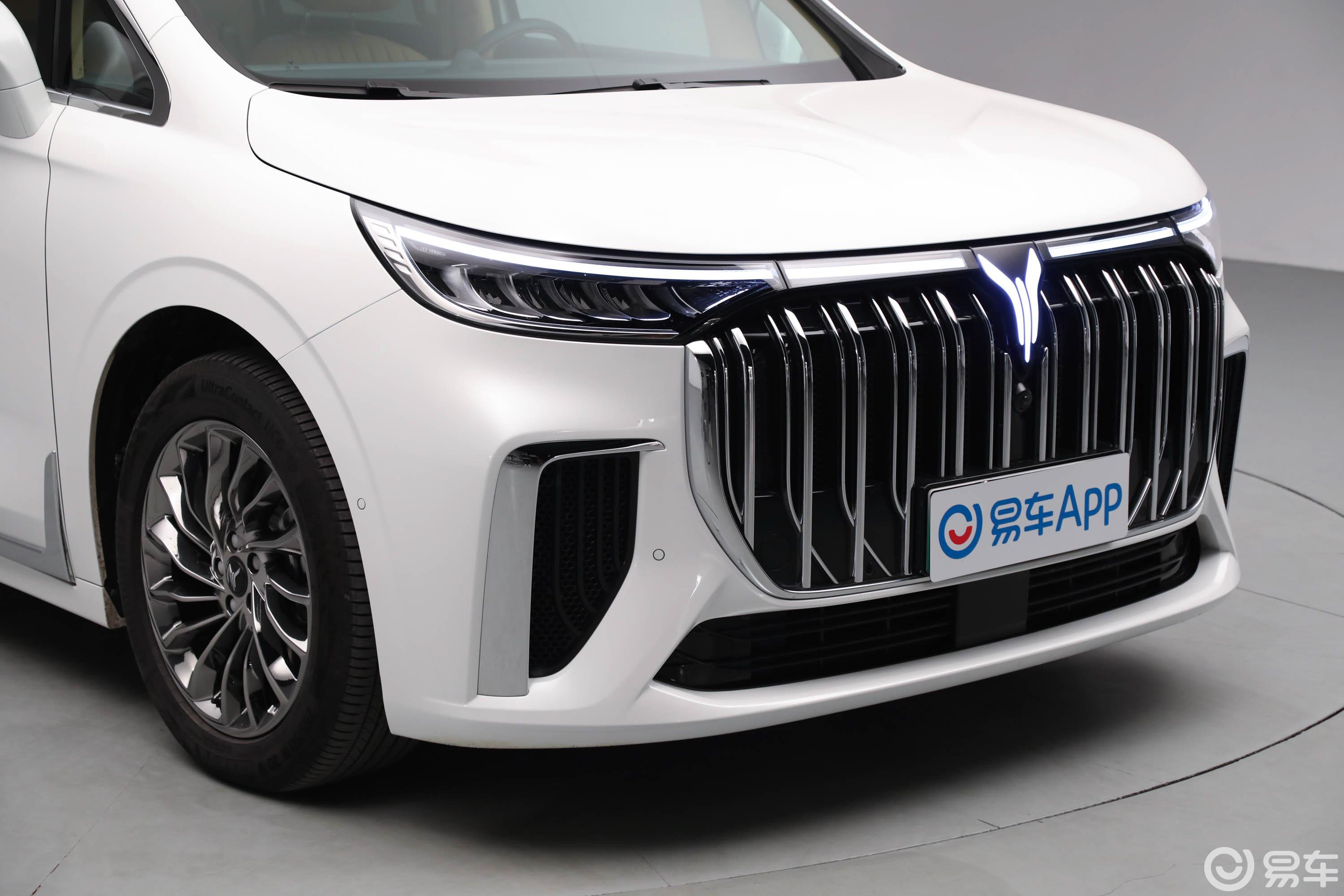 将于 2021 年上市 岚图中大型 SUV 完成高温高原测试 - 新出行
