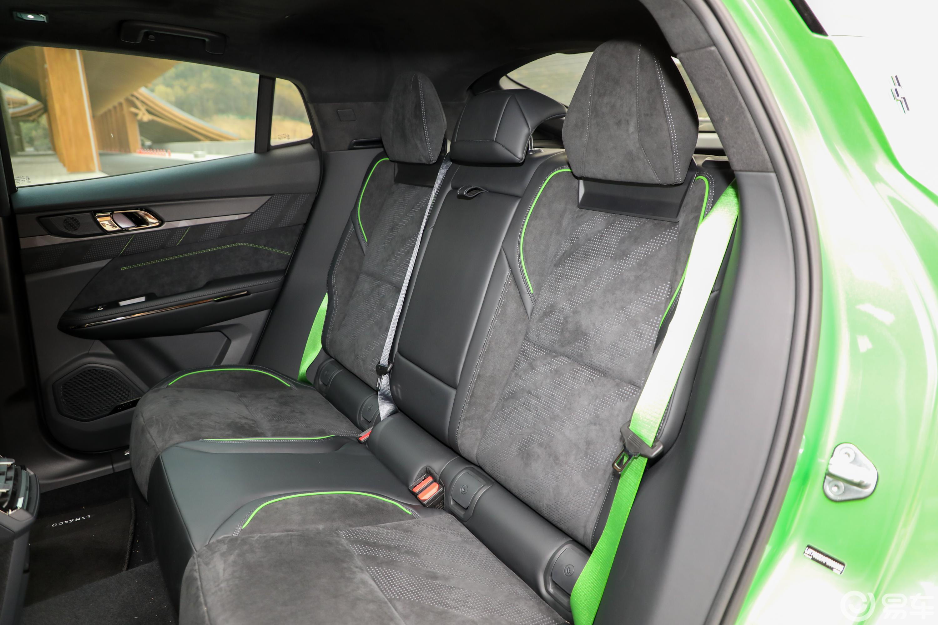 【领克0505+ 2.0T 四驱探索版后排座椅图片-汽车图片大全】-易车