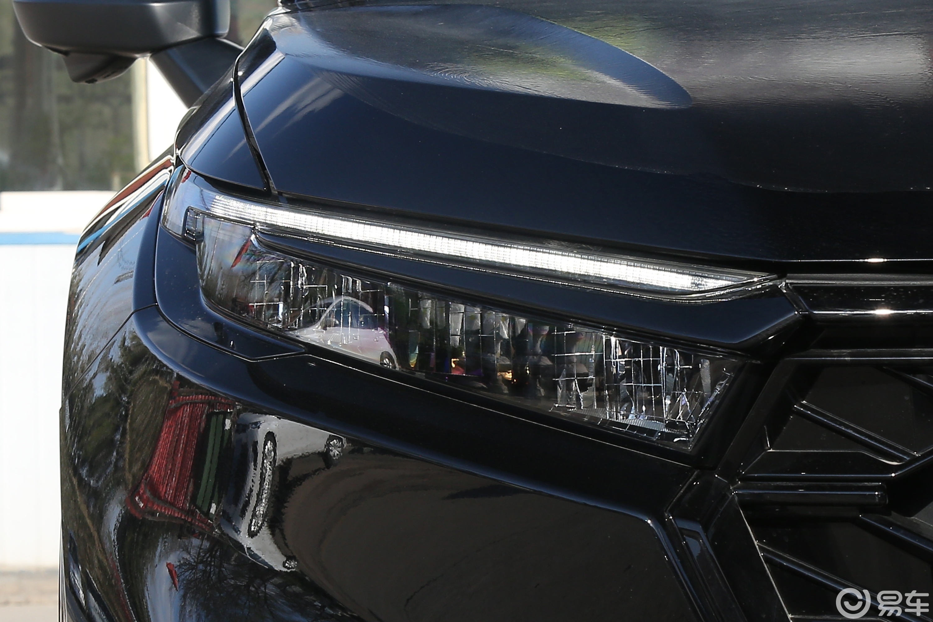 【本田CR-V e:PHEV2.0L 73km 领越版外观灯组图片-汽车图片大全】-易车