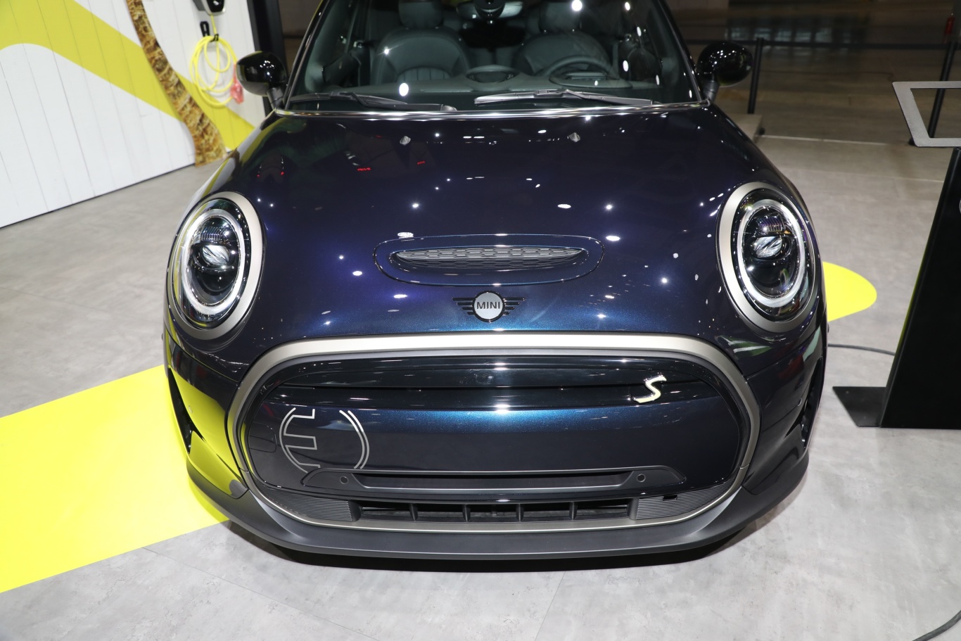 【MINI新能源(进口)COOPER SE 敞篷版外观图片-汽车图片大全】-易车