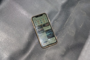 后排地板中间位置