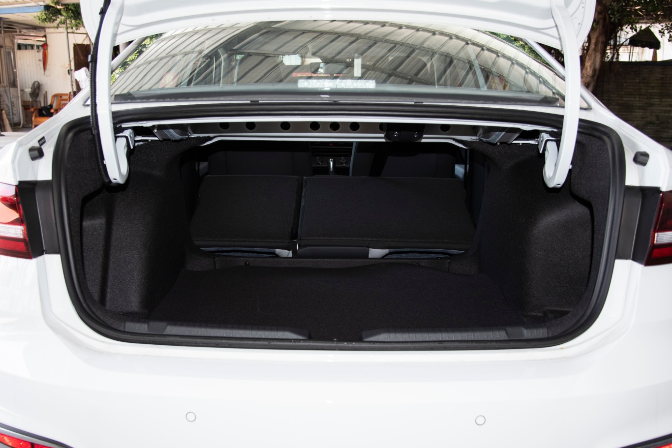 朗逸改款 1.5l 自动满逸版两排全部放倒