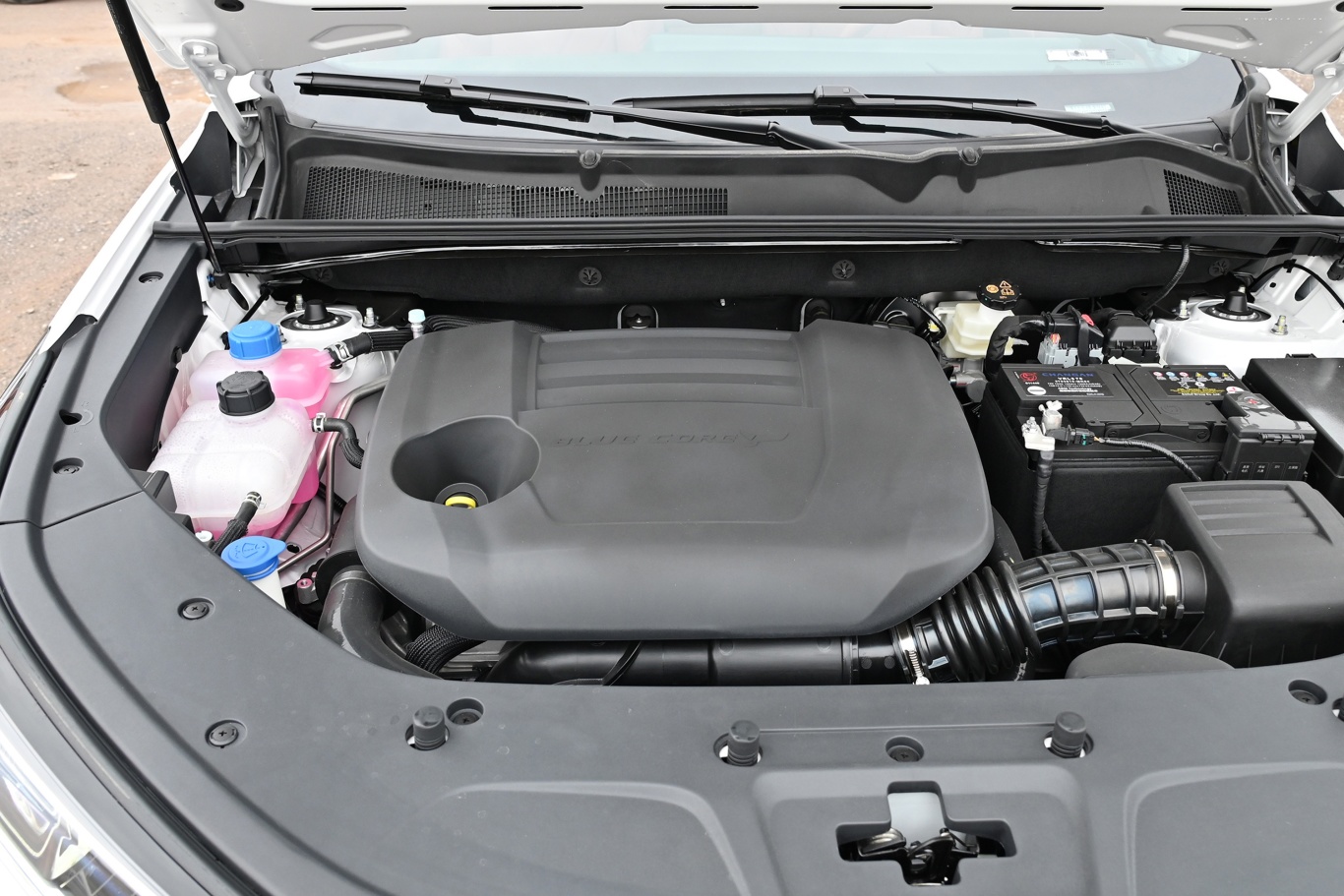 长安cs75plus第三代 2.0t 旗舰型发动机特写