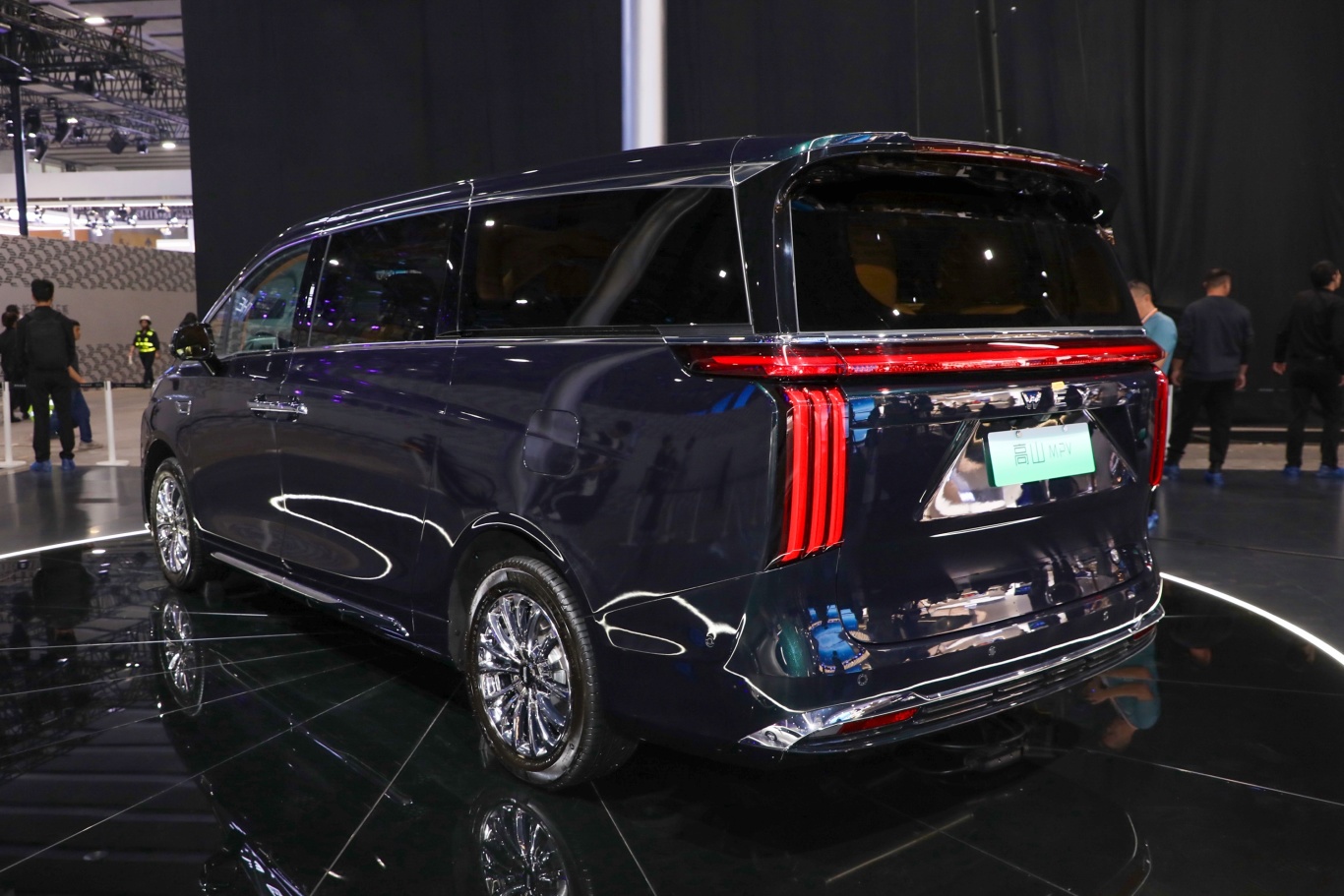 【魏牌高山图片汽车图片大全】易车