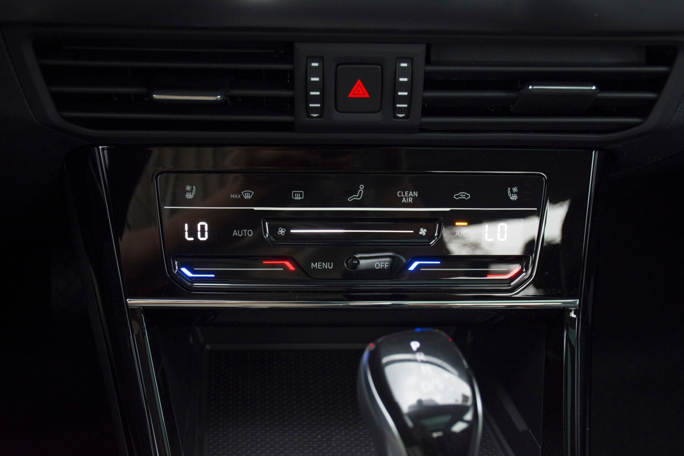 【帕萨特出众款 380tsi 龙腾版空调图片-汽车图片大全】-易车