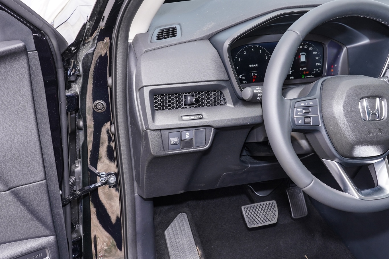 皓影240turbo 两驱豪华版 5座主驾驶位