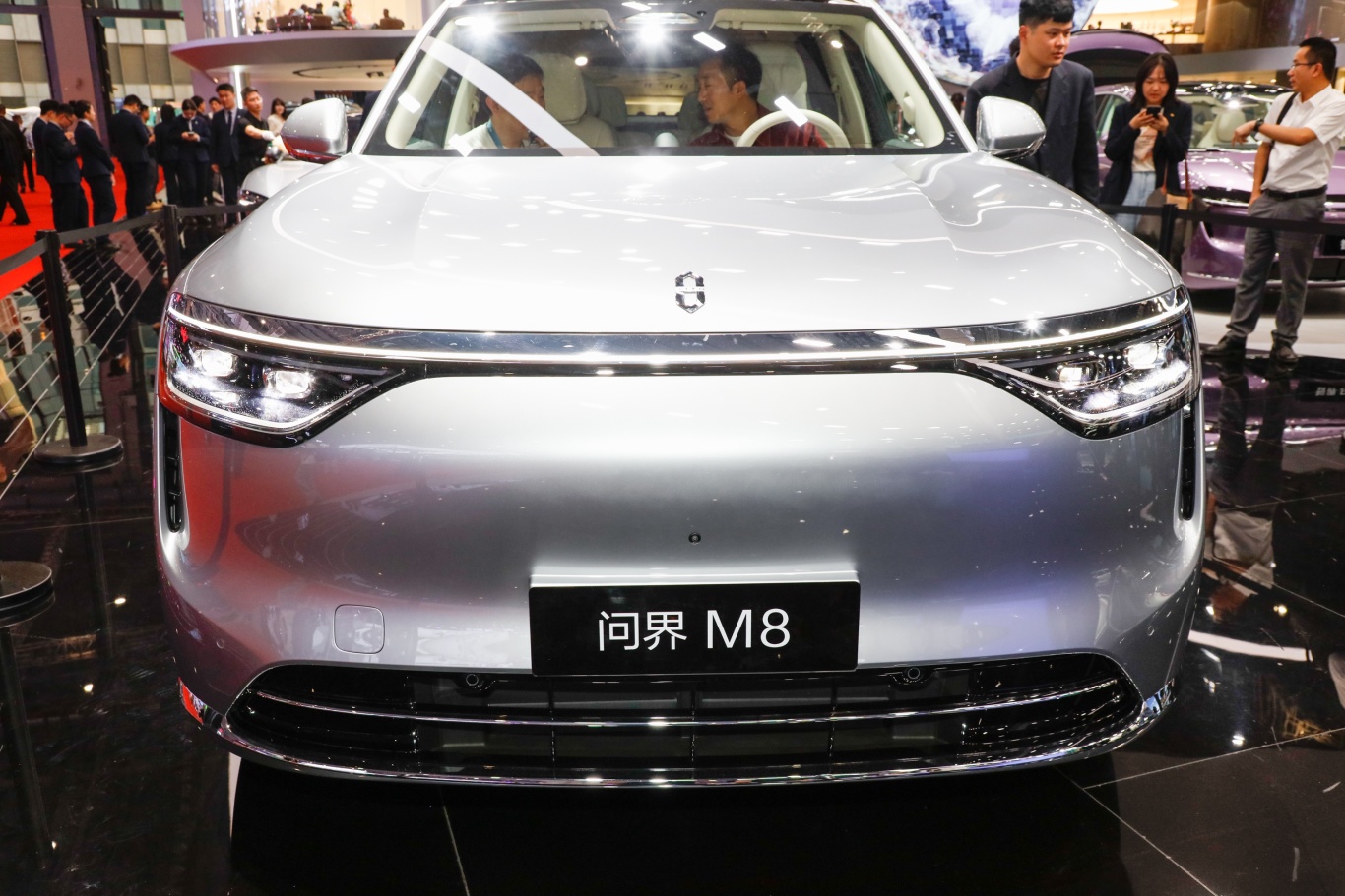 【问界M8图片-汽车图片大全】-易车