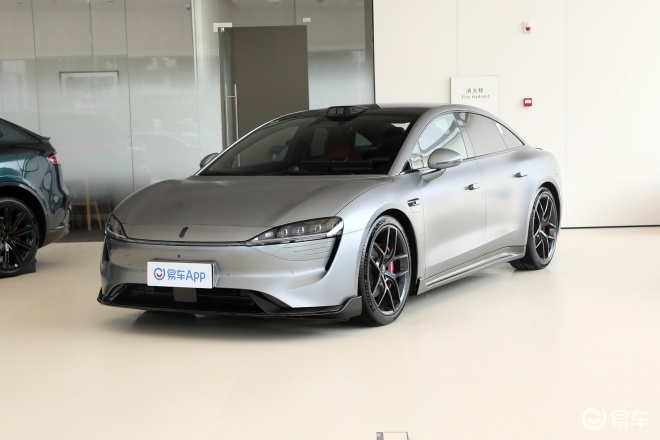 新款智界S7/R7正式上市 售22.98万元起