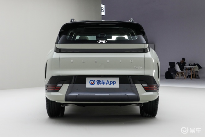北京现代EO 羿欧正式上市 售价11.98万元起