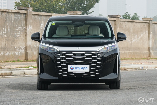 2026款比亚迪夏上市 补贴后限时售19.68万起